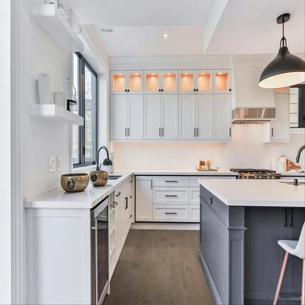 Pure Genius Serene White Oak Wire-Brushed Engineered Hardwood Pure Genius Serene White Oak Wire-Brushed Engineered Hardwood