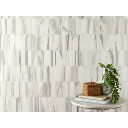 Bianco Venatino Scallop Marble Mosaic Bianco Venatino Scallop Marble Mosaic