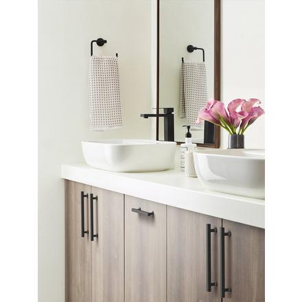 Everett 7-9/16 in. Center-to-Center Matte Black Cabinet Pull Everett Cabinet Pull