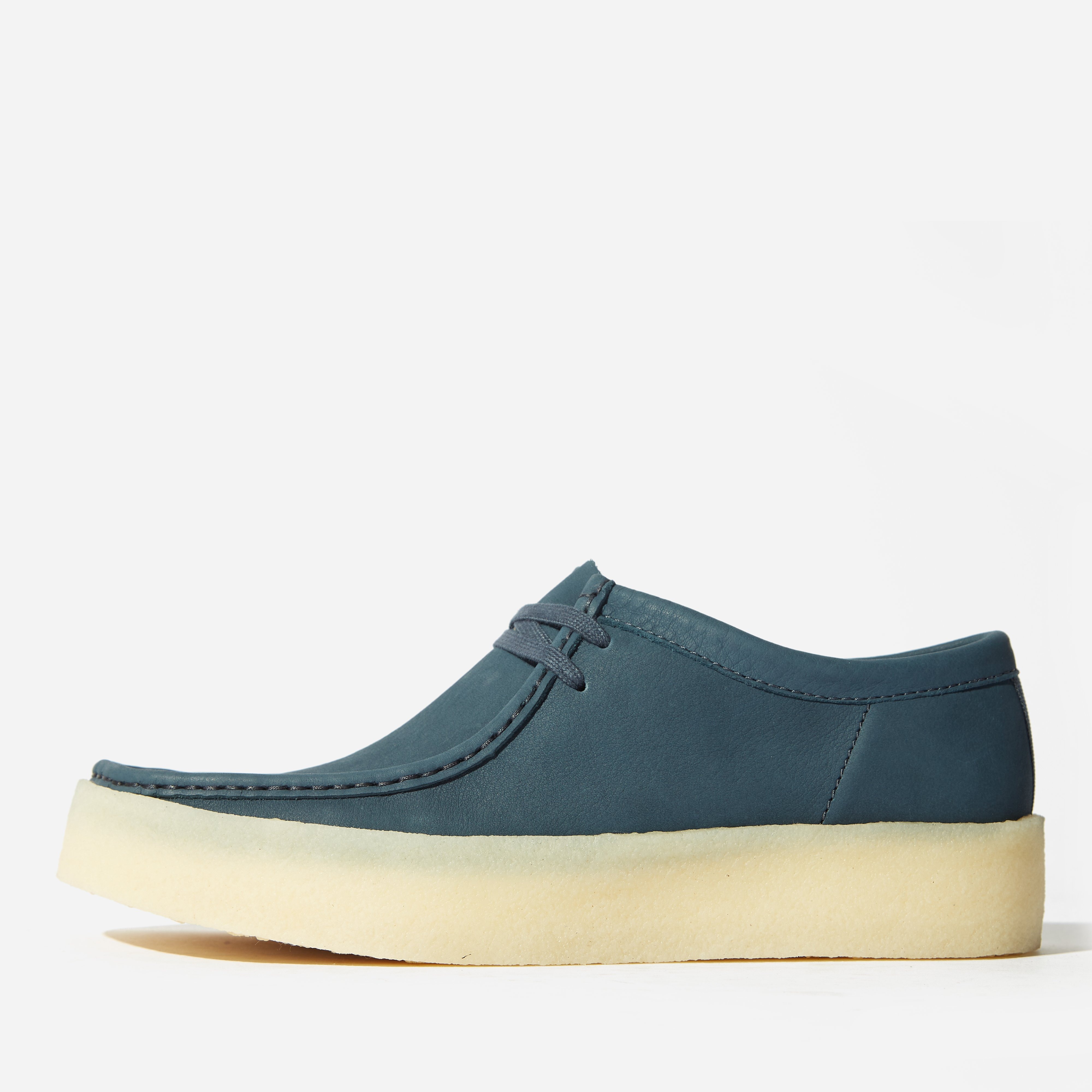 clarks wallabee cup on feet