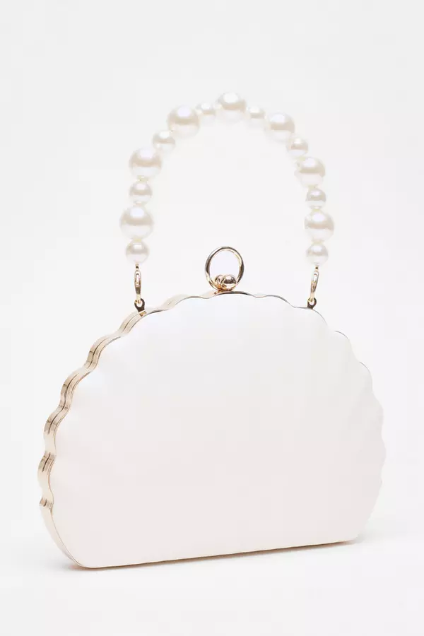 Cream Pearl Shell Box Bag