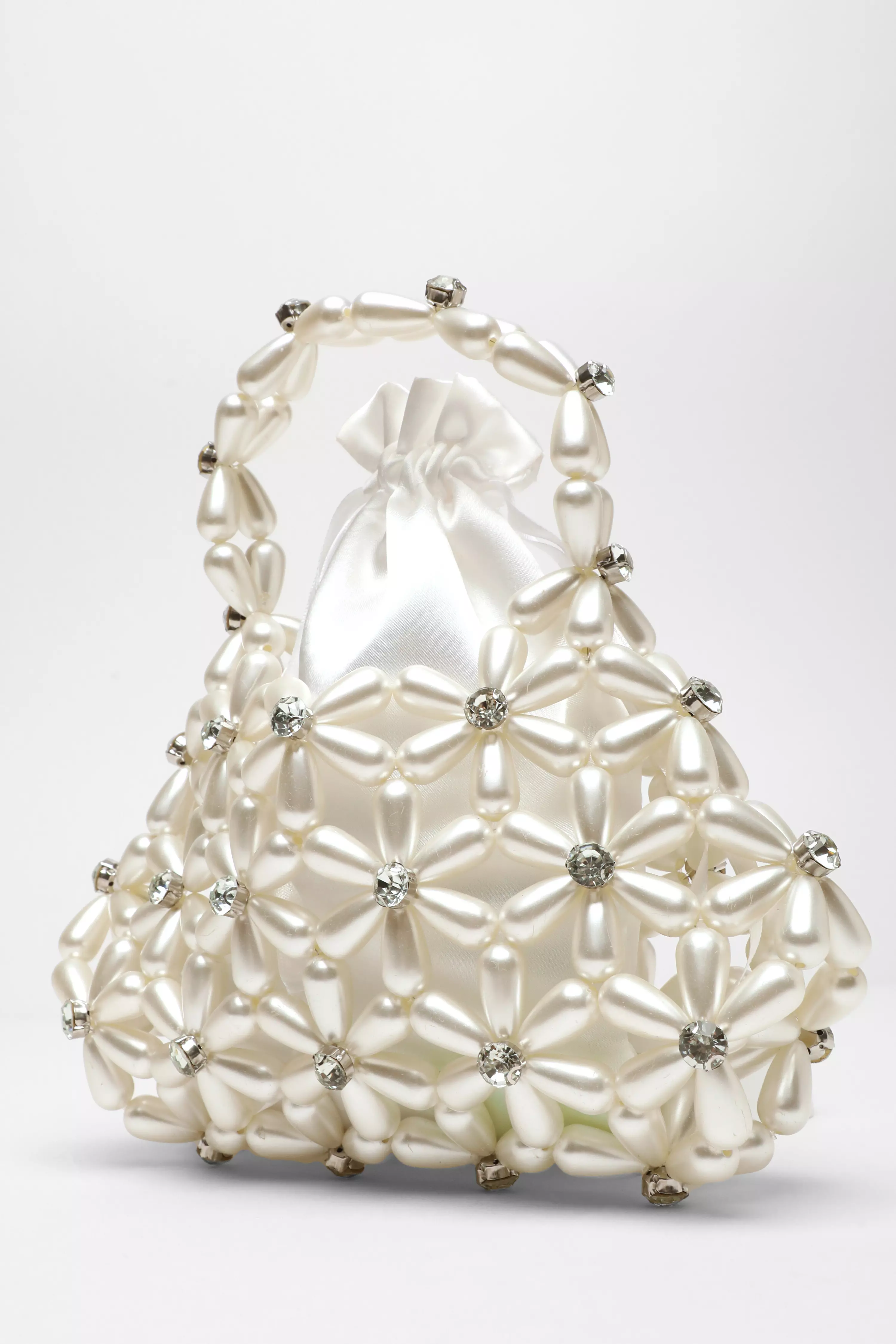Bridal Cream Pearl Flower Beaded Pouch Bag