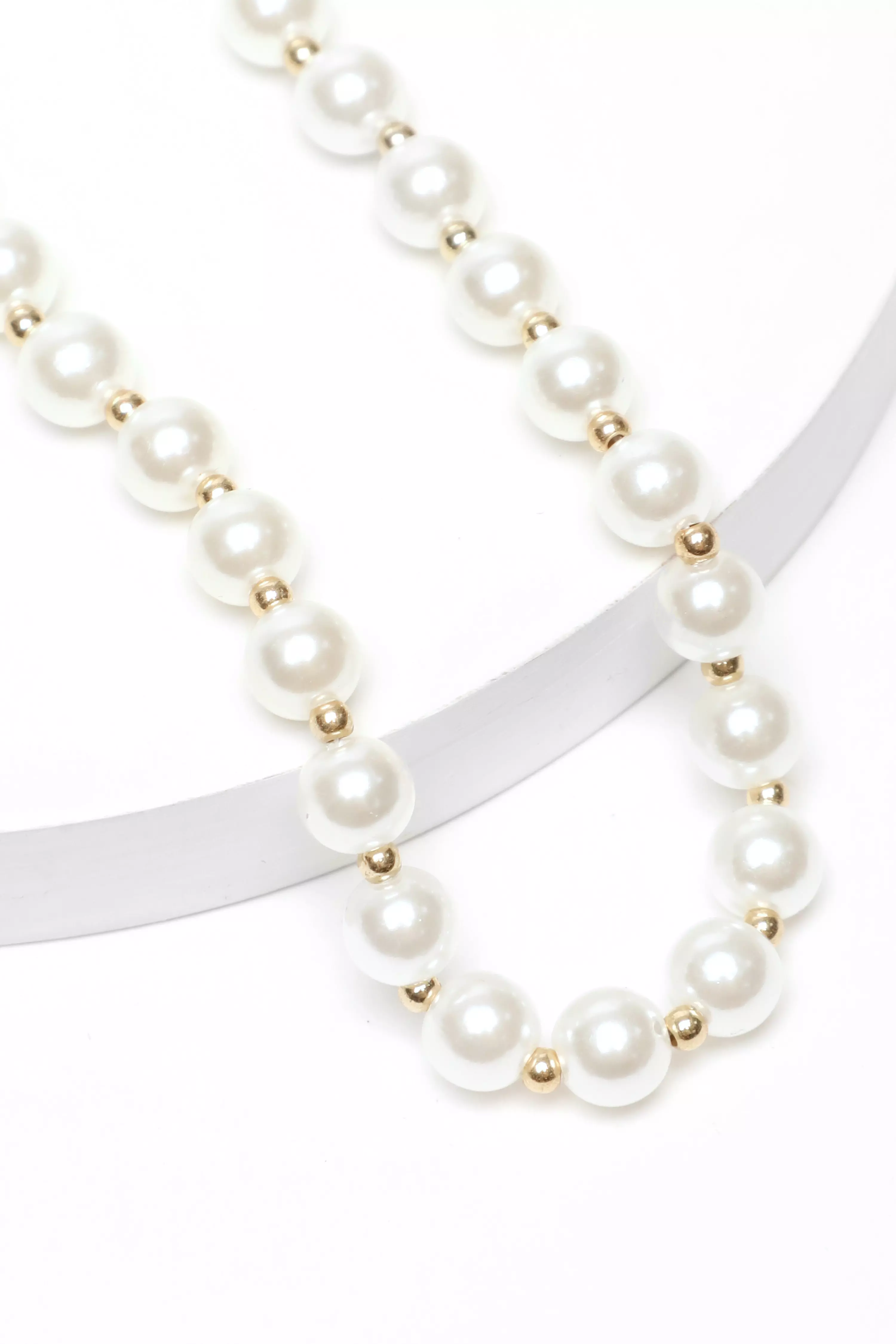 Gold Pearl Short Necklace