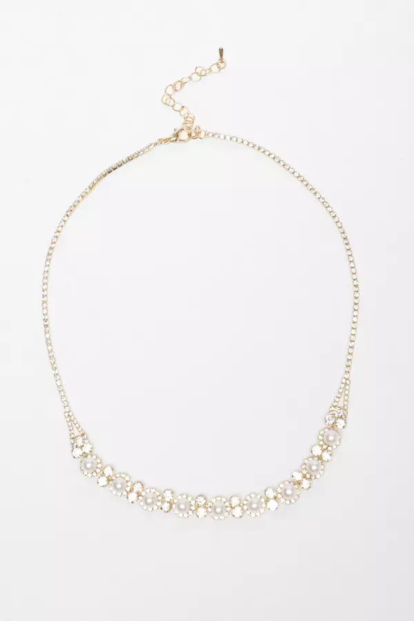 Bridal Gold Pearl Circle Necklace