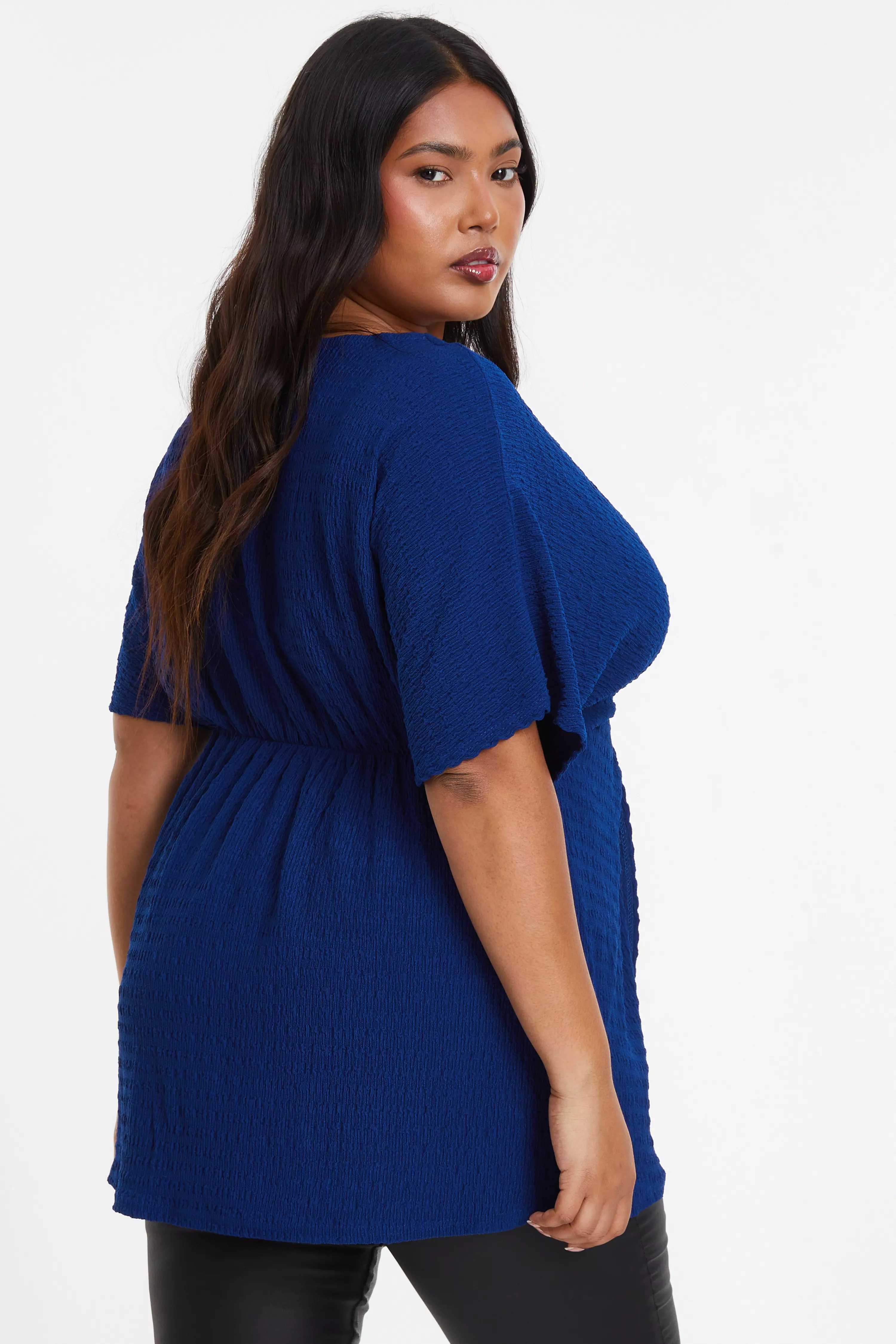 Curve Blue Textured Knot Front Top