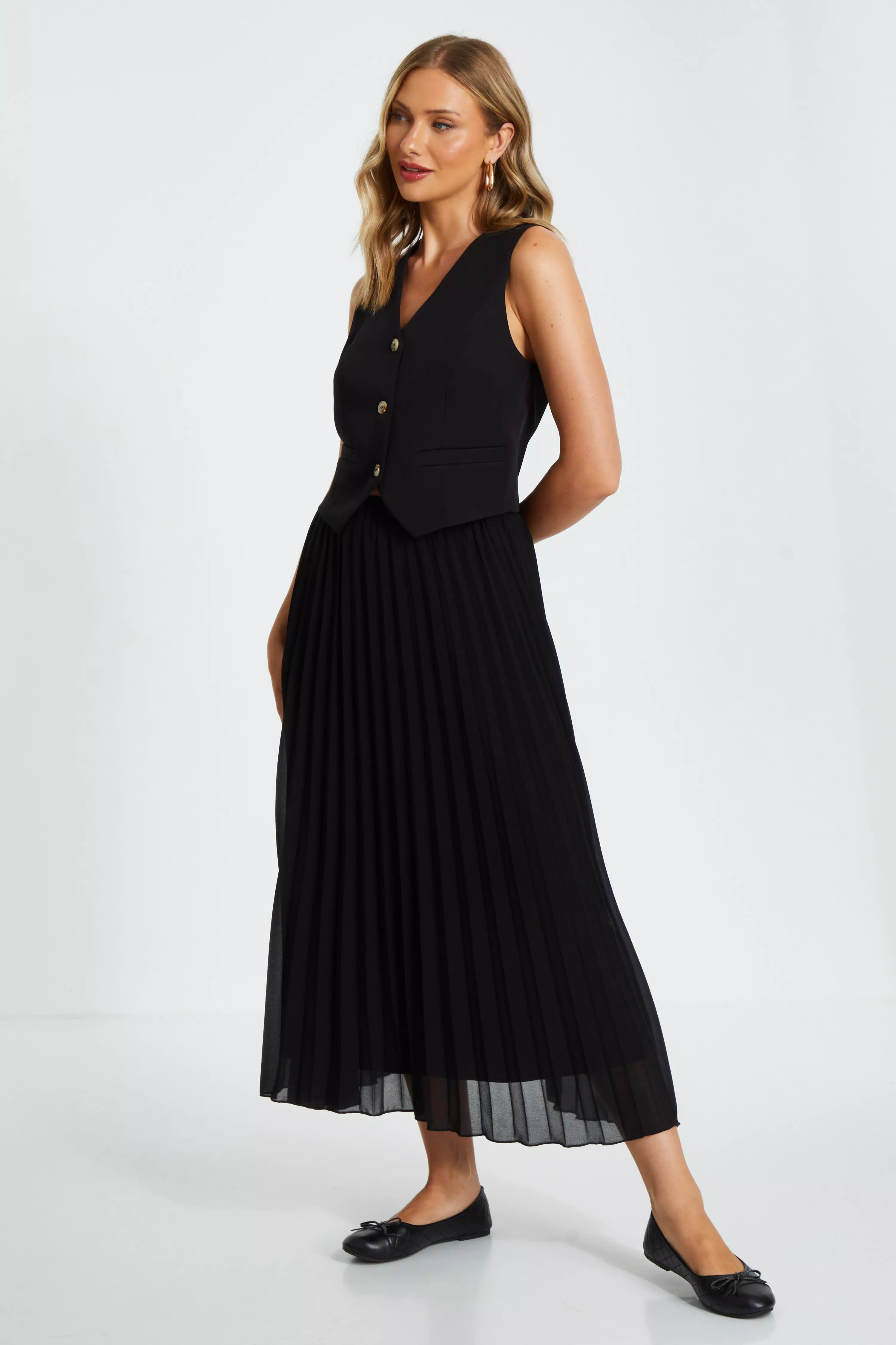 Black Chiffon Pleated Midi Skirt 