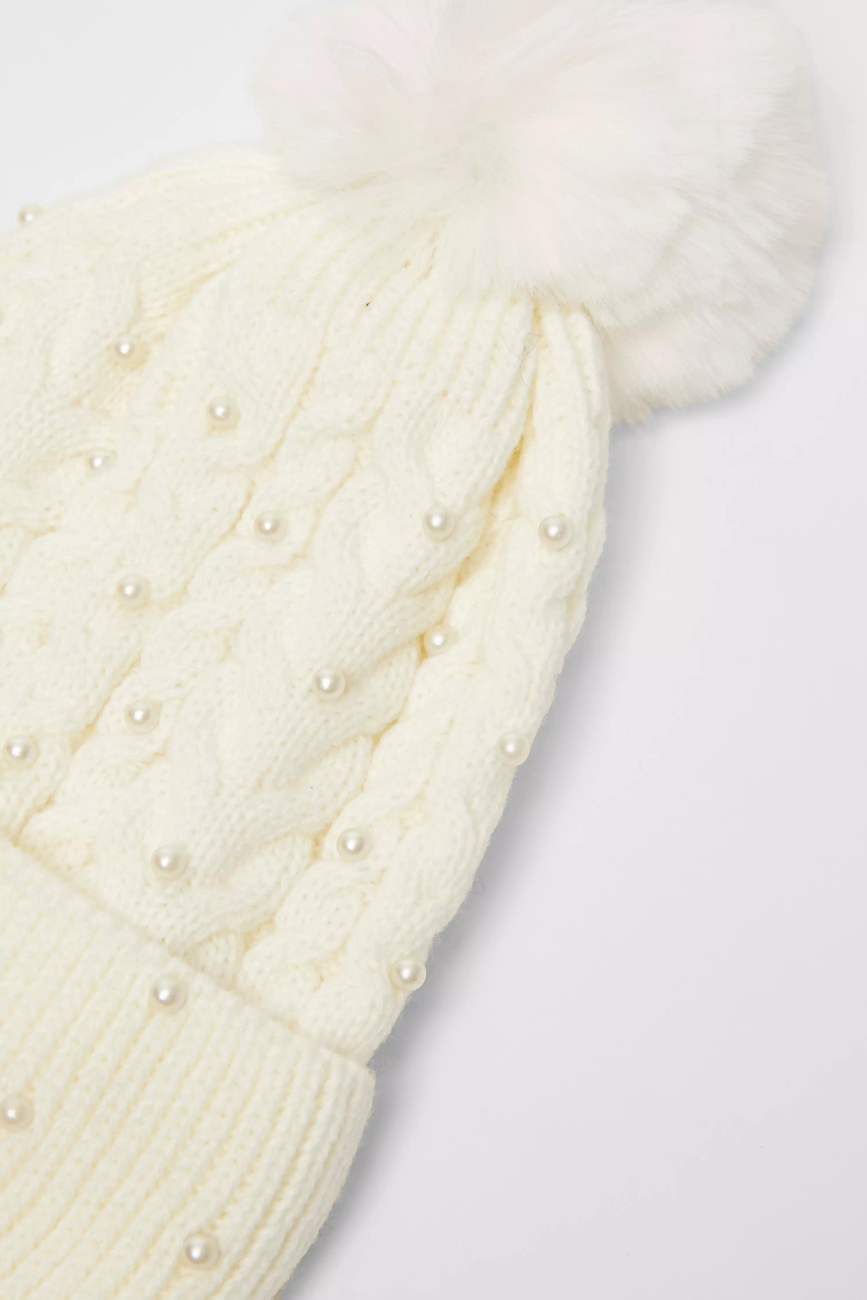 Cream Pearl Herringbone Knitted Hat