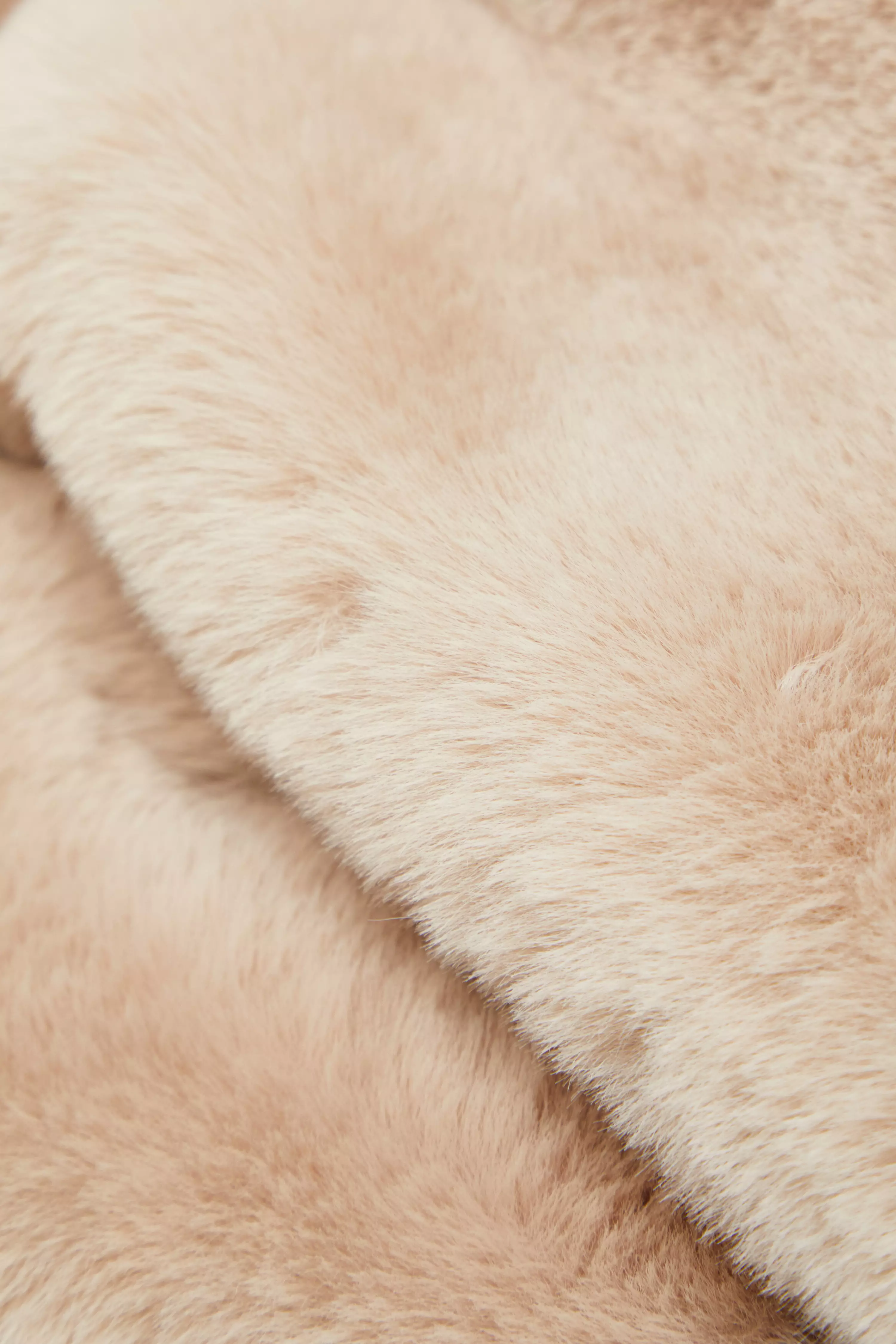 Cream Faux Fur Scarf