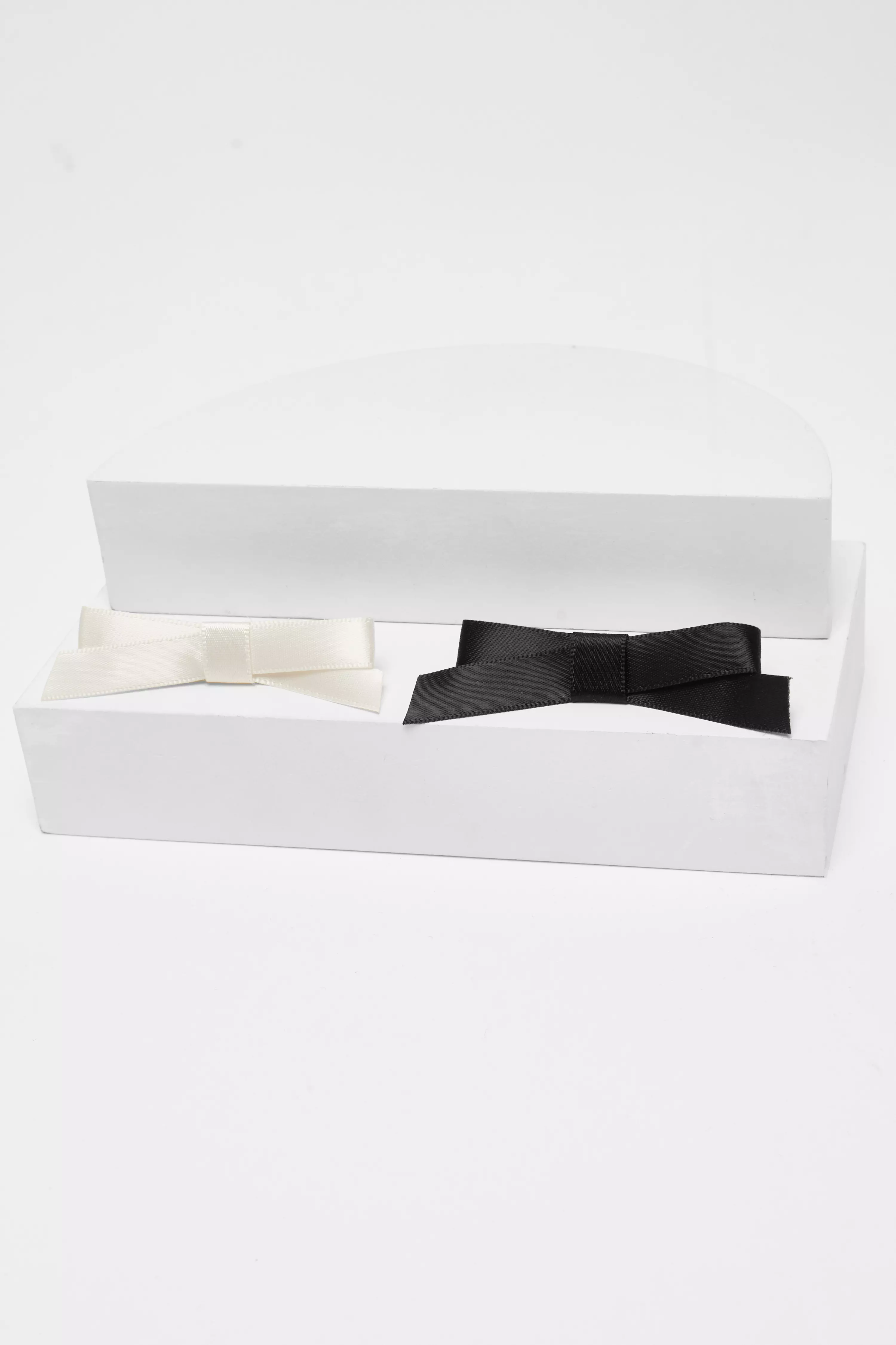 Black 2 Pack Satin Hair Bows