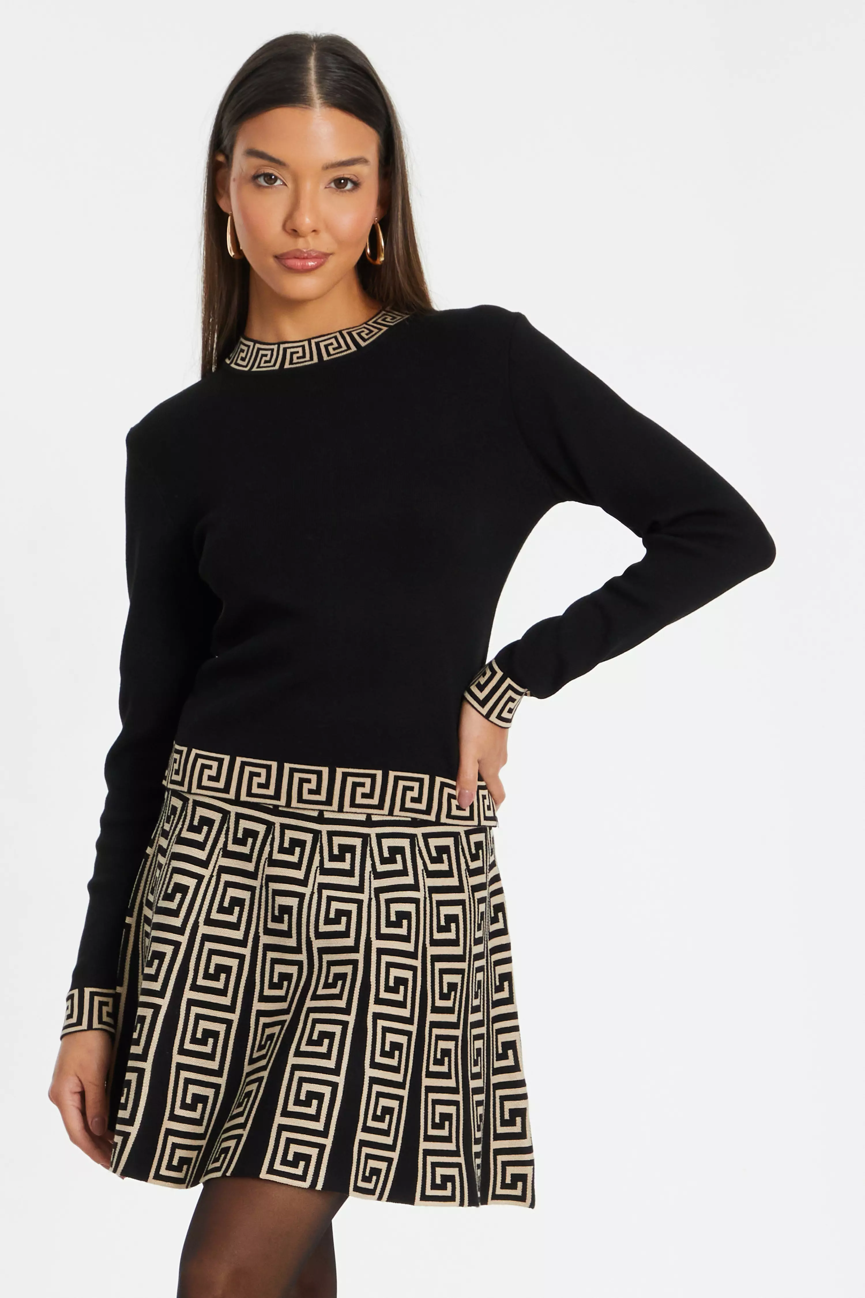 Black Knitted Geometric Trim Jumper