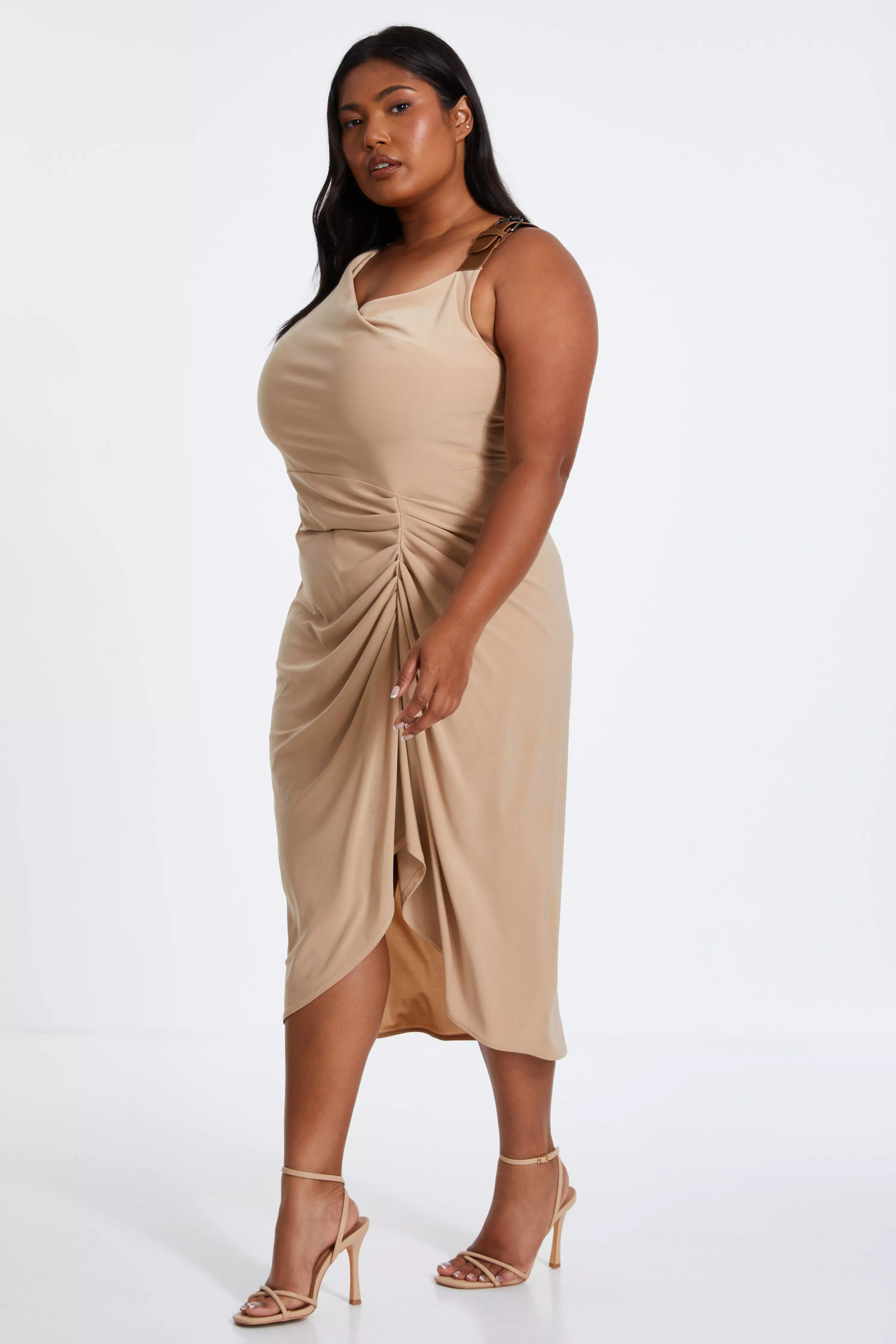 Curve Asymmetric Buckle Midi Dress