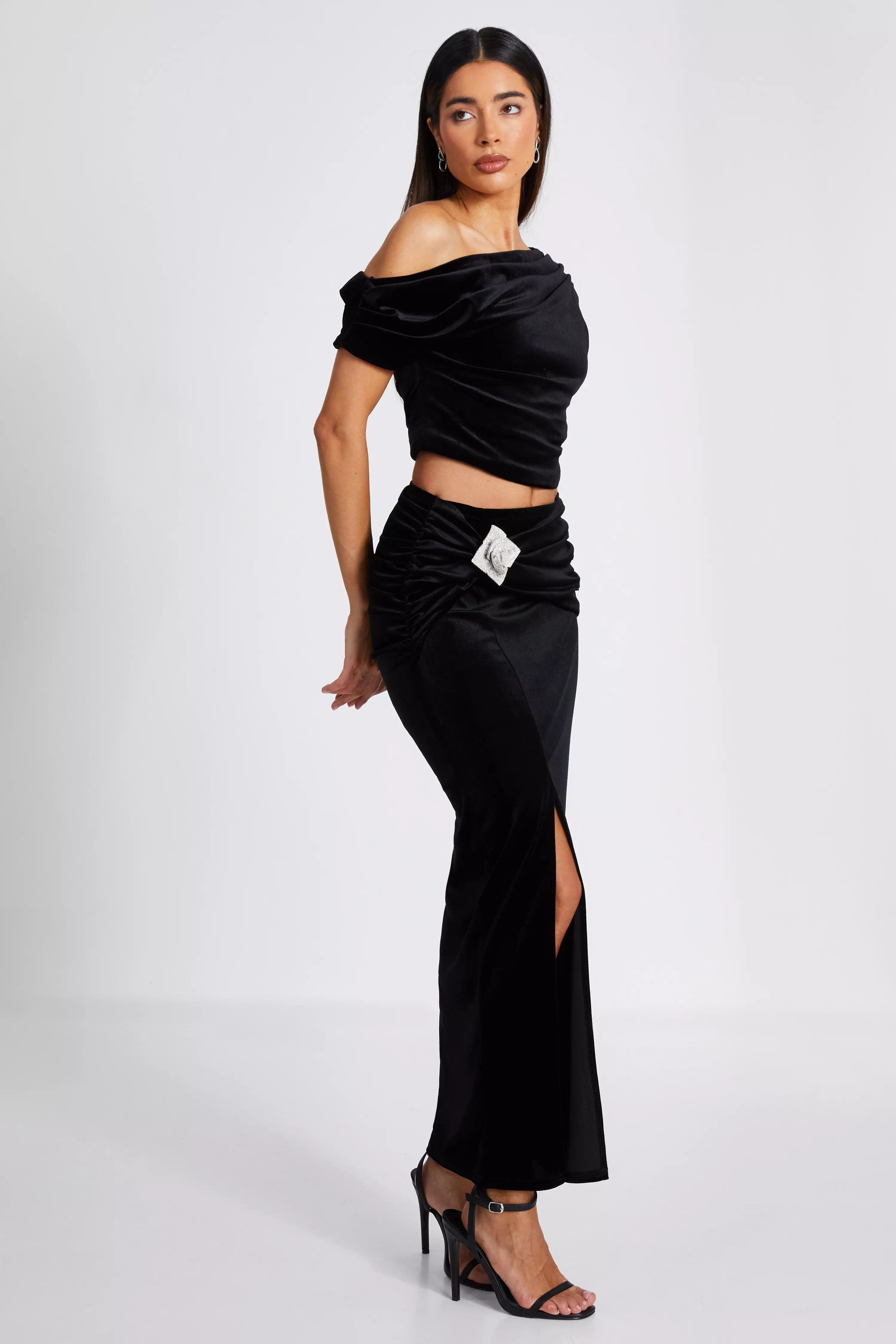 Black Velvet Corsage Maxi Skirt