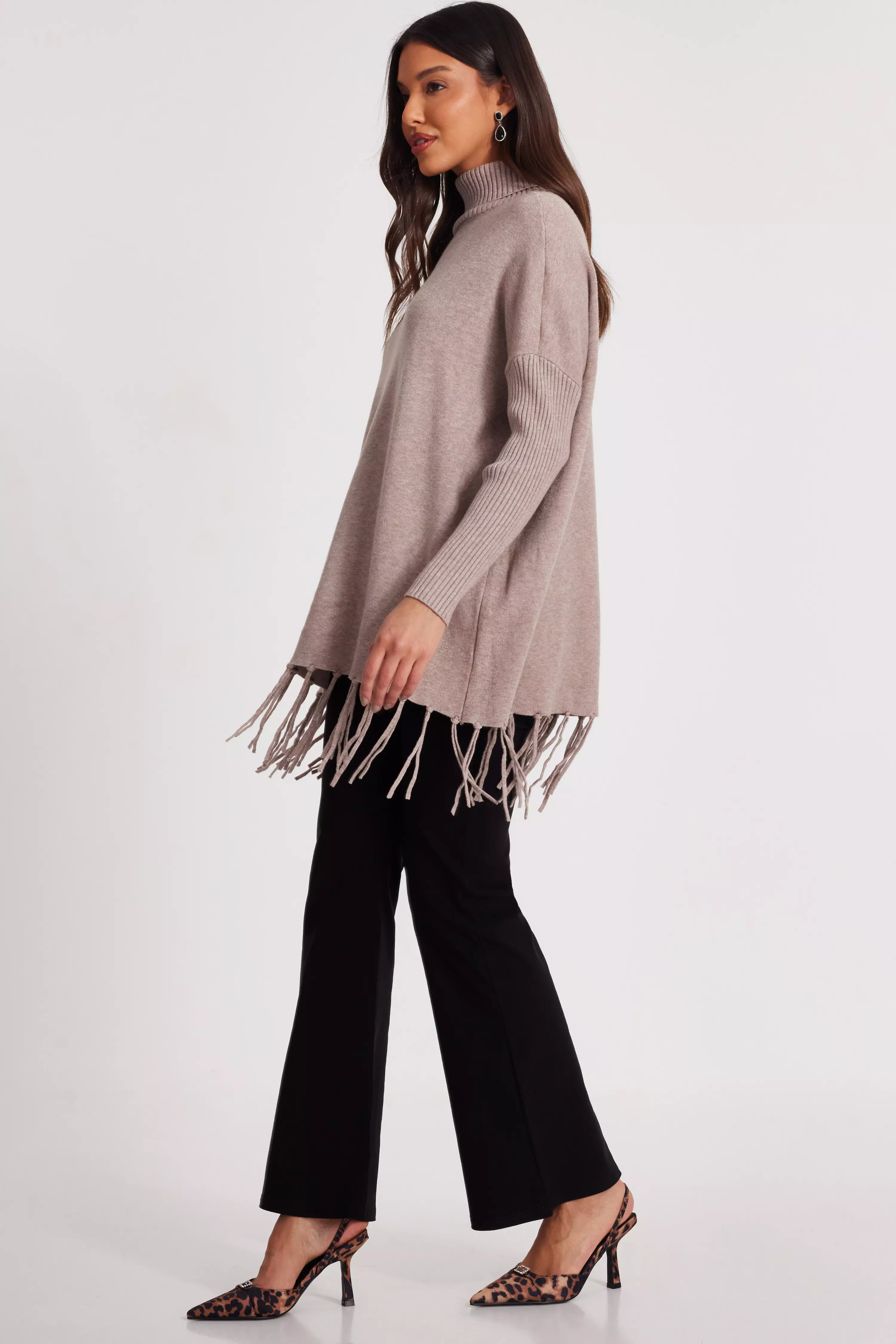 Mocha Knit Tassel Hem Jumper