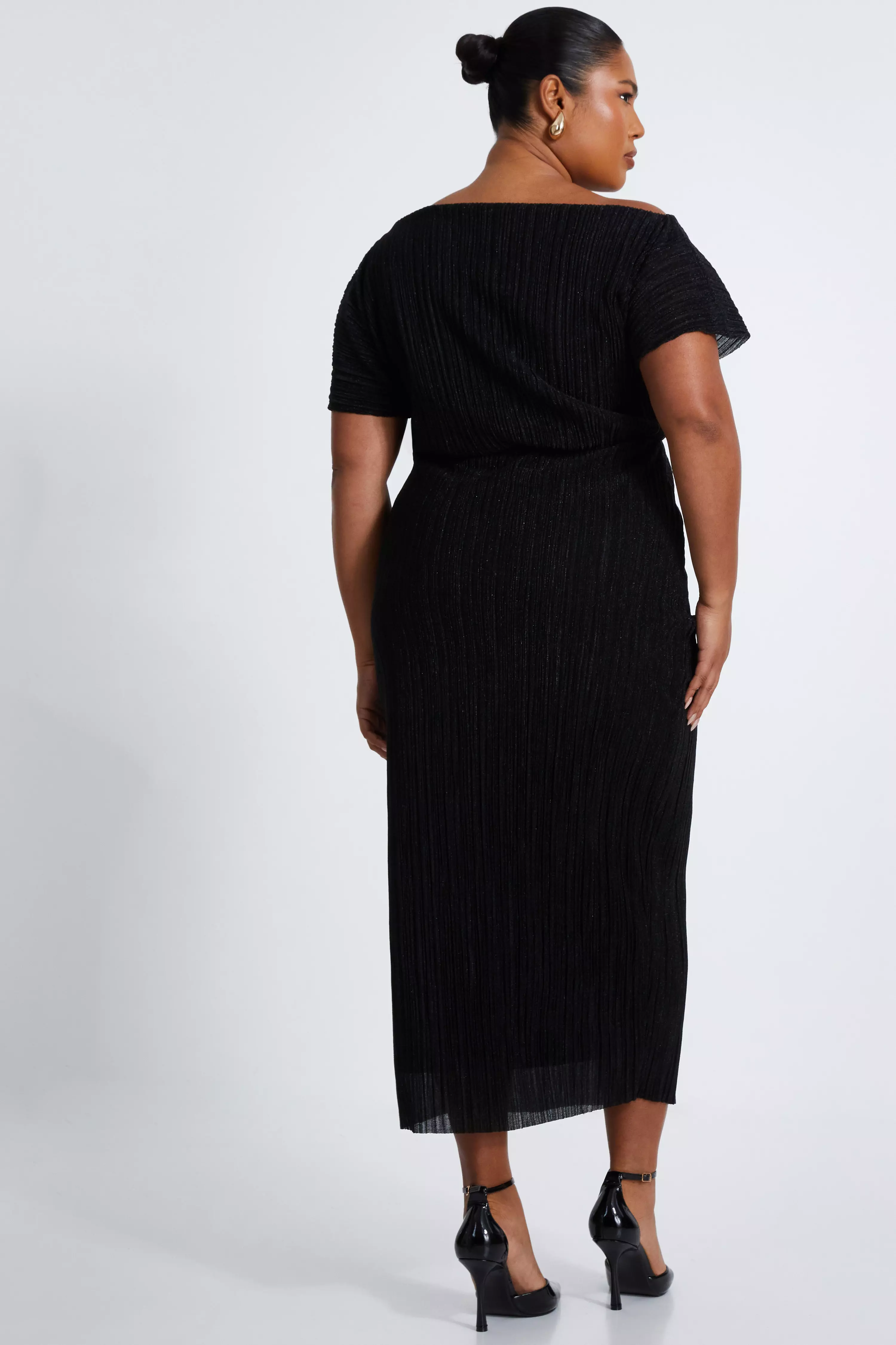 Curve Black Pleated Midi Dress