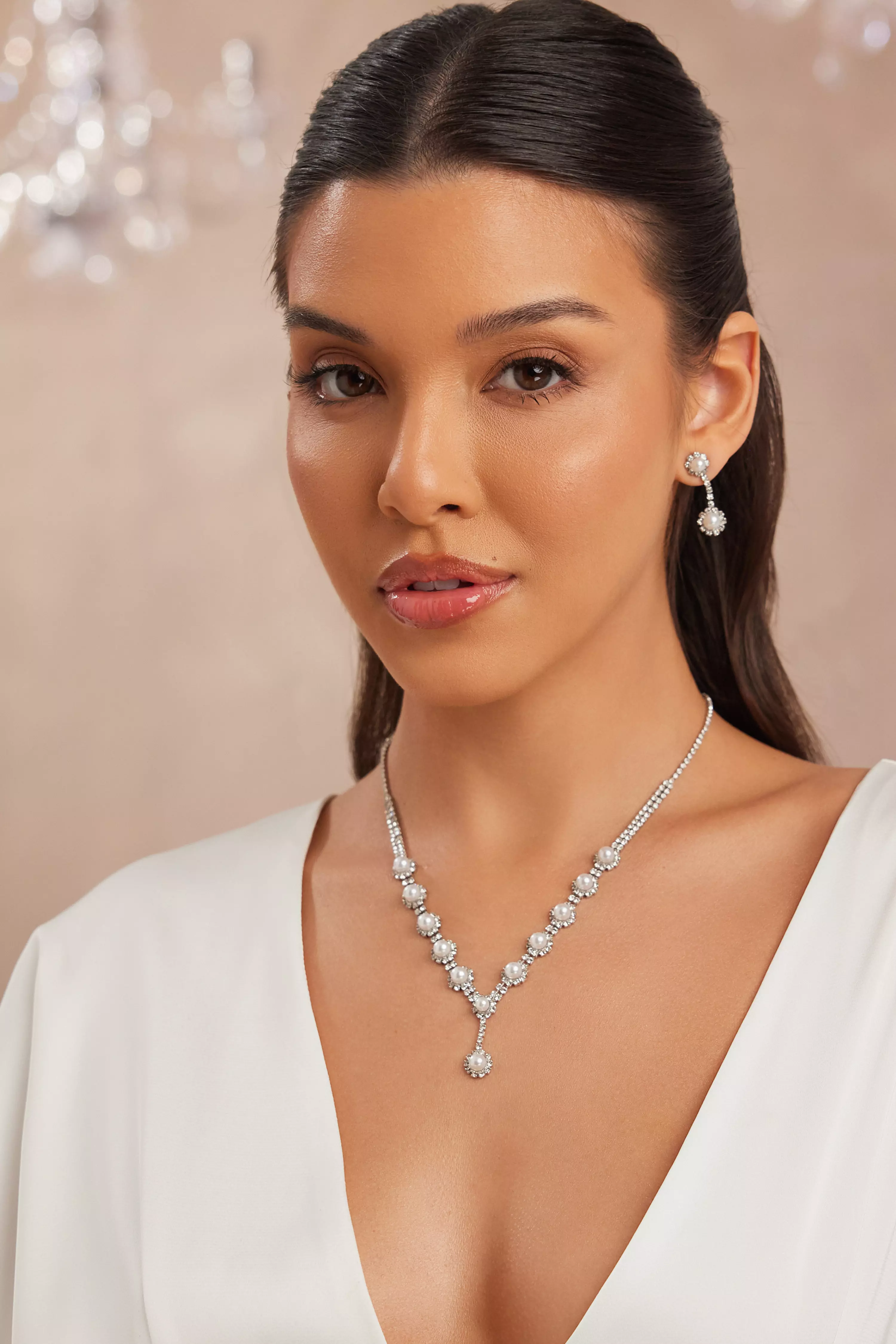 White Diamante Pearl Jewellery Set