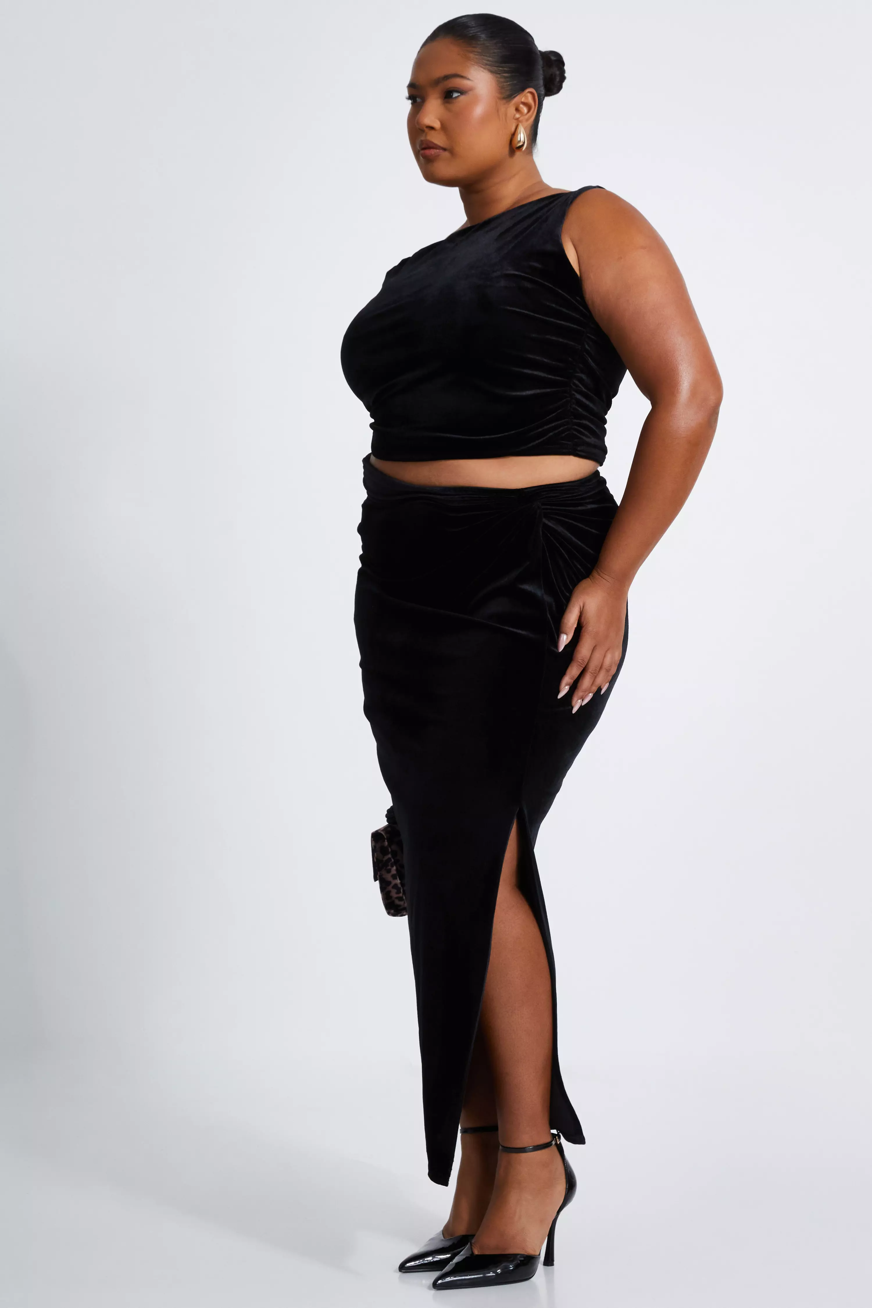 Curve Black Velvet Maxi Skirt 