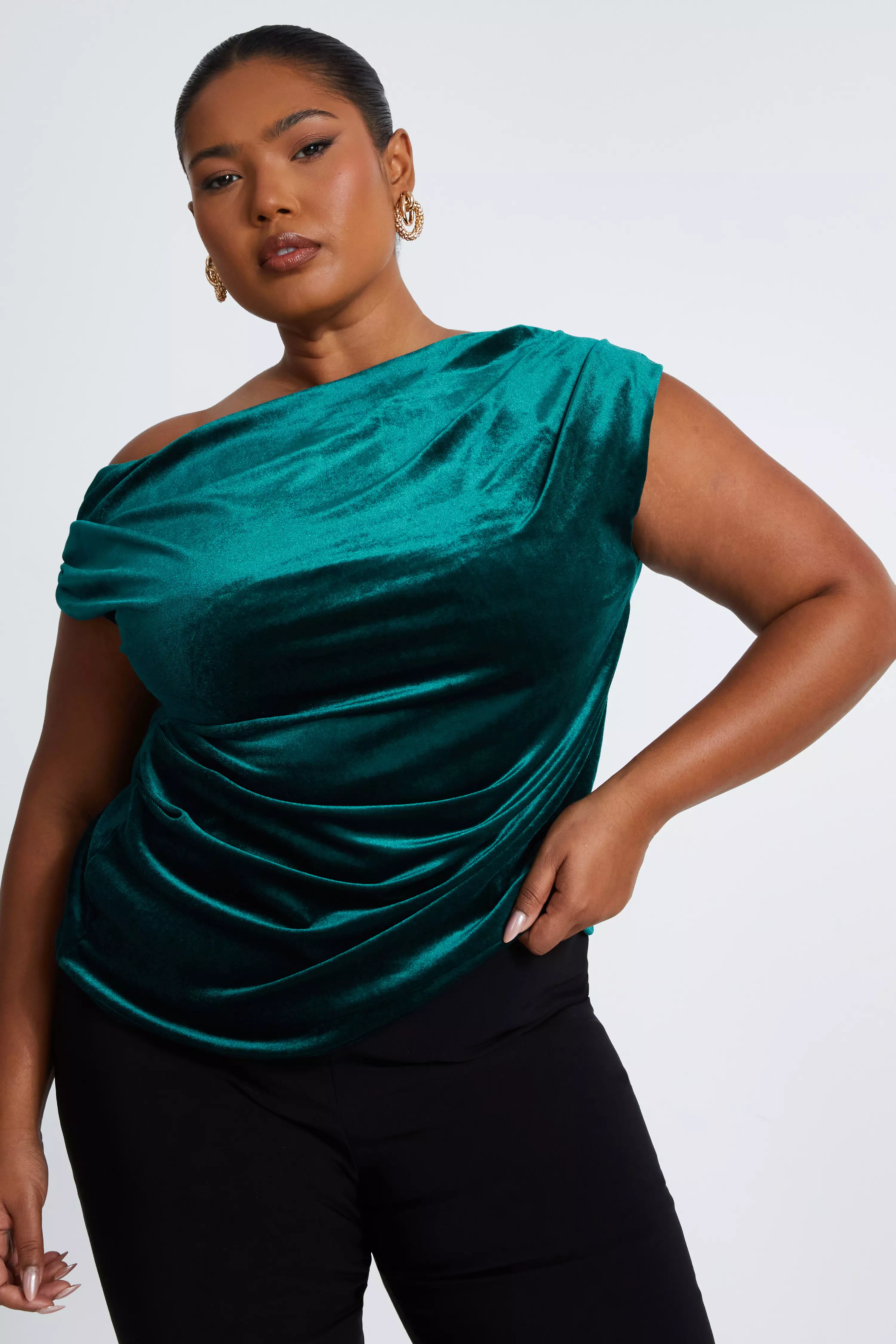 Curve Bottle Green Velvet Top