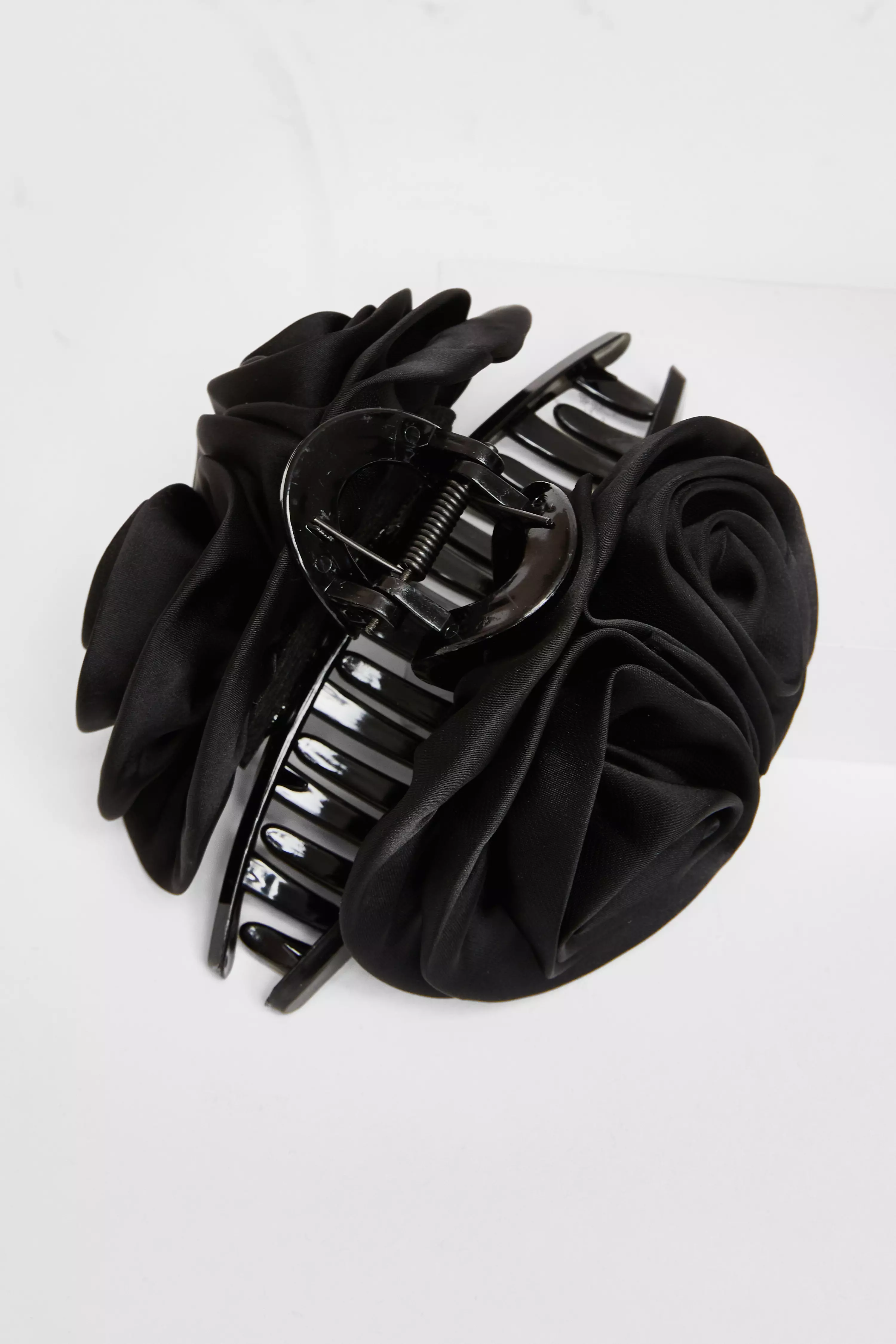 Black Corsage Hair Claw