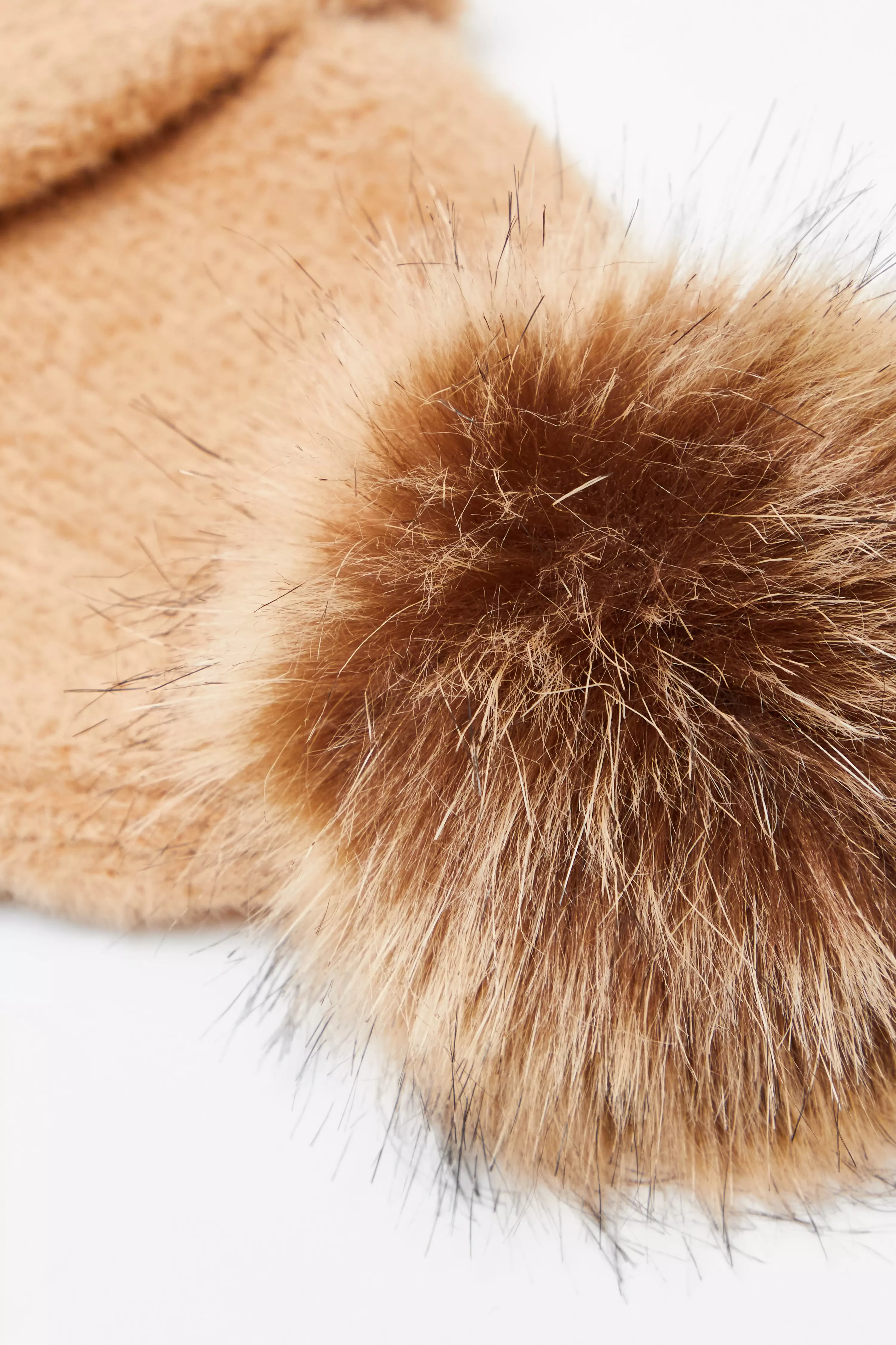 Camel Knit Pom Pom Hat 