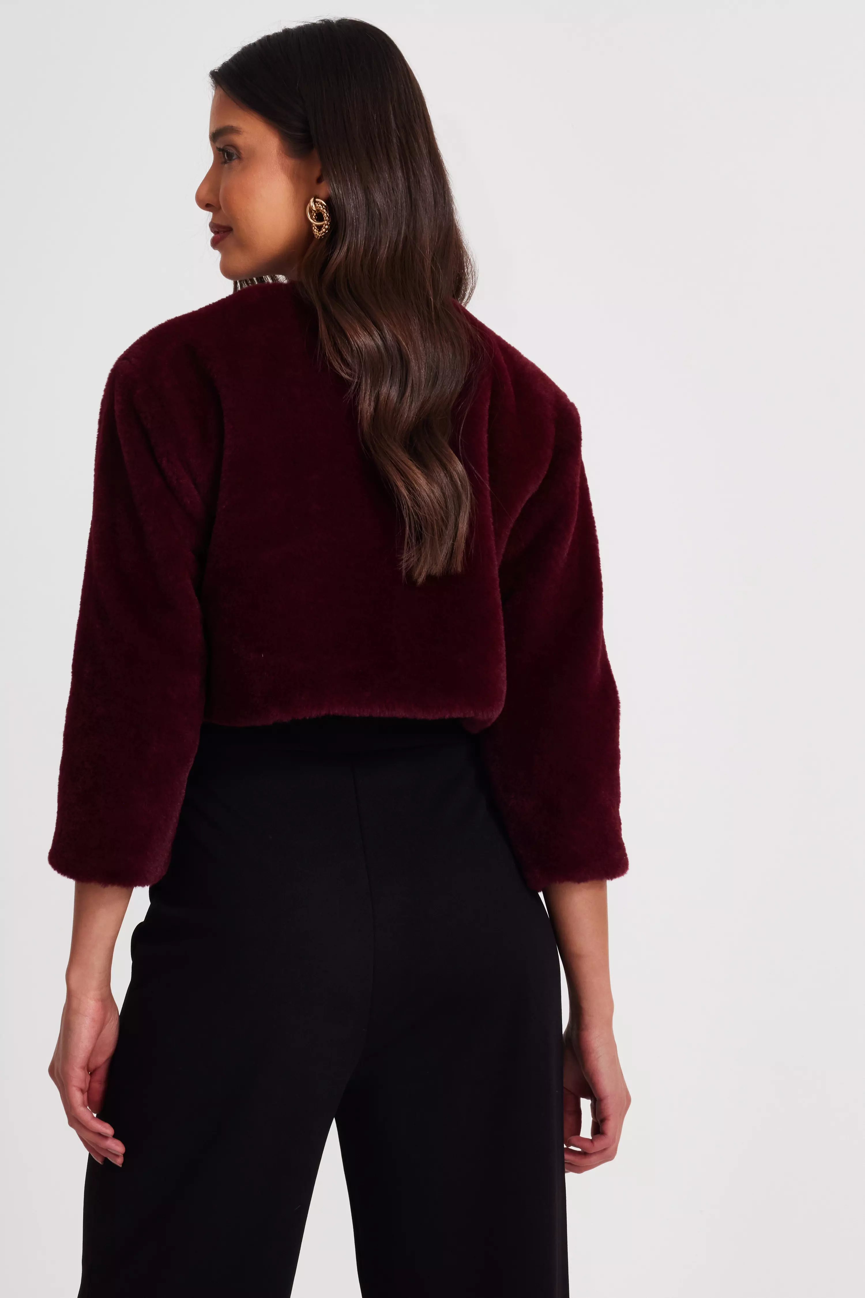 Dark Red Faux Fur Long Sleeve Cape