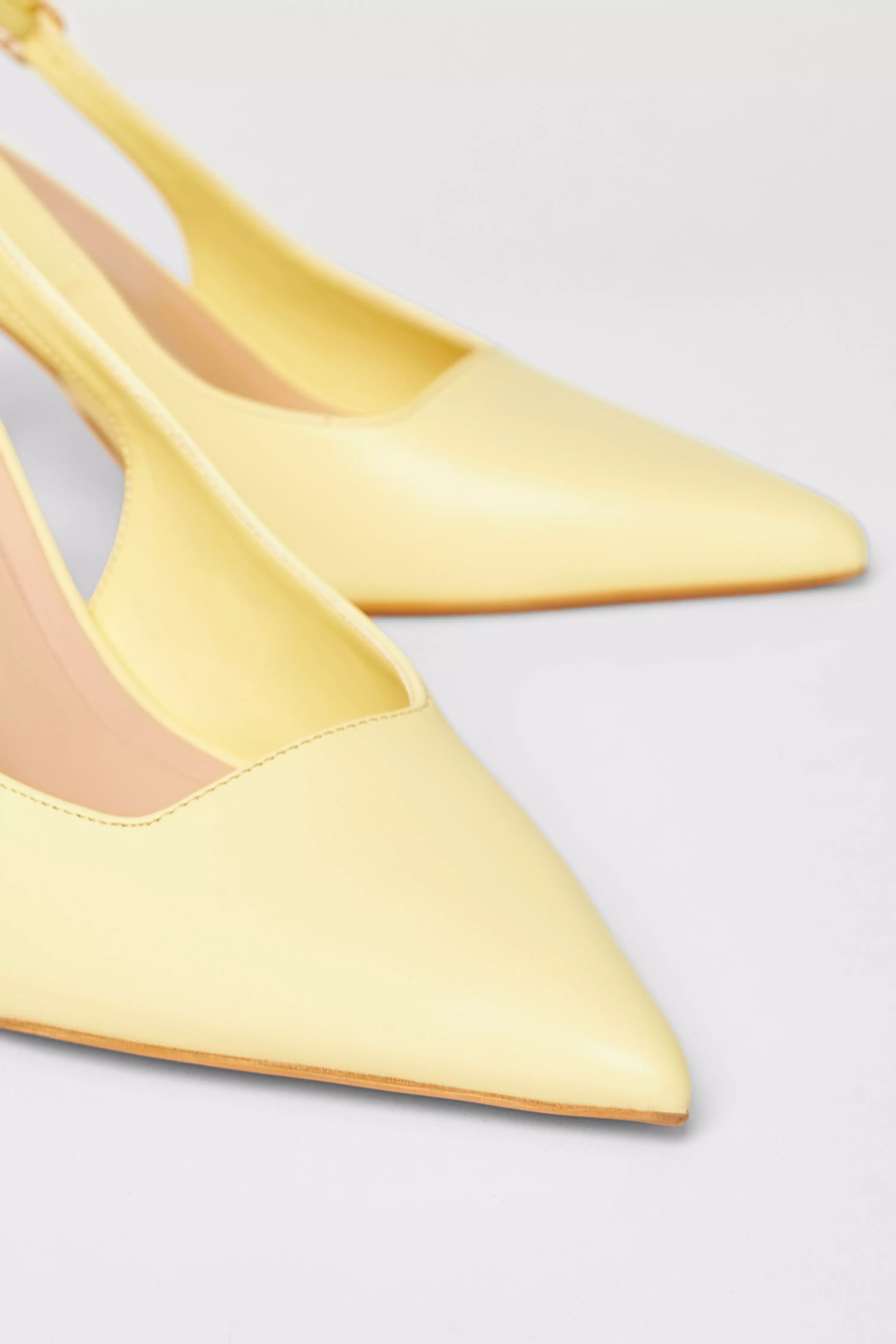 Lemon Sling Back Court Heels