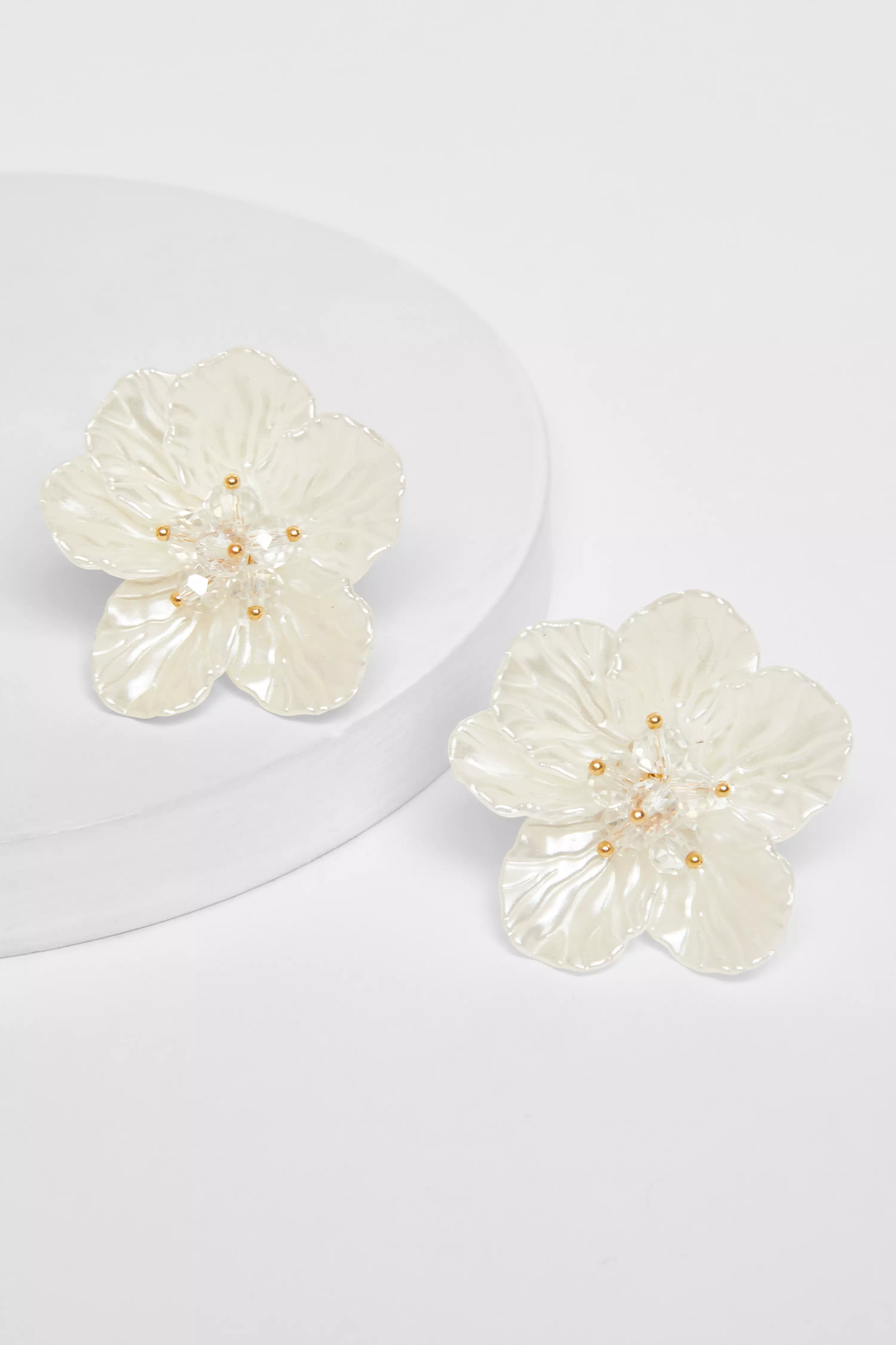 White Floral Stud Earrings