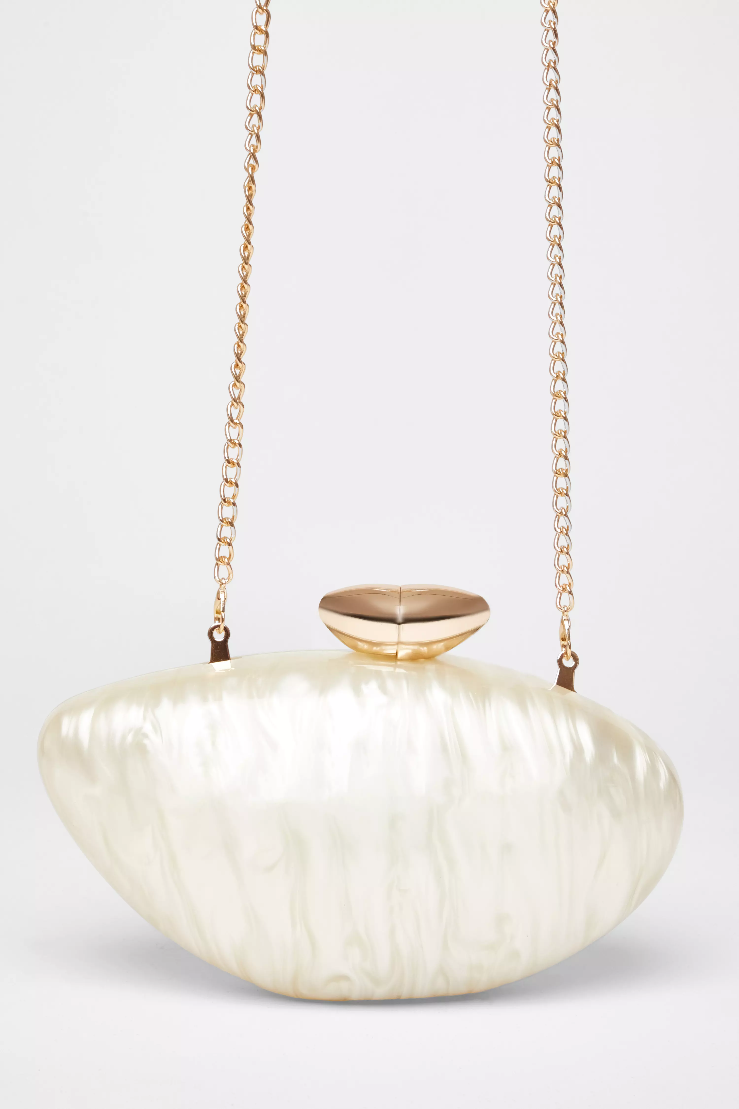 Bridal White Pearl Clutch