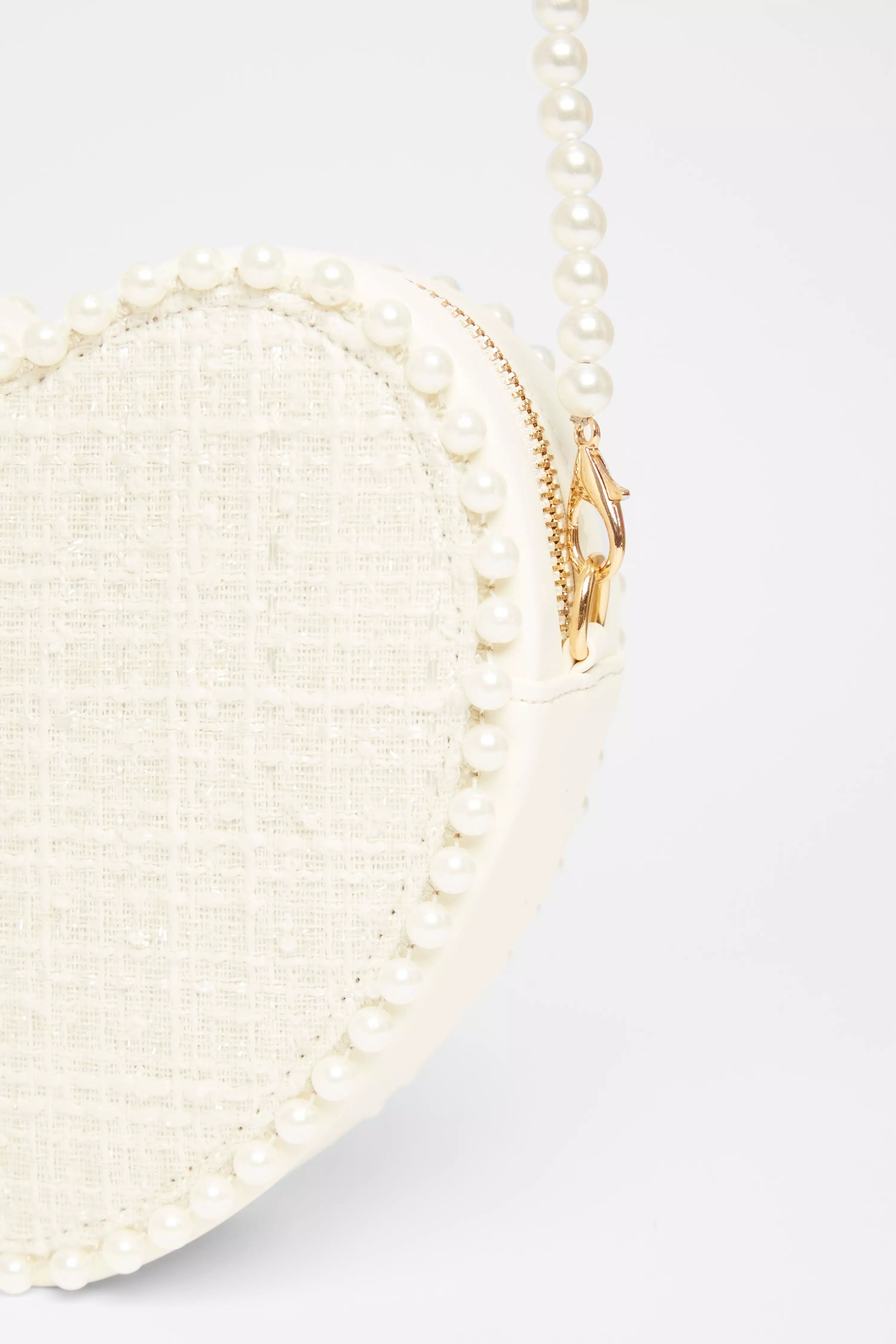 White Boucle Heart Bag
