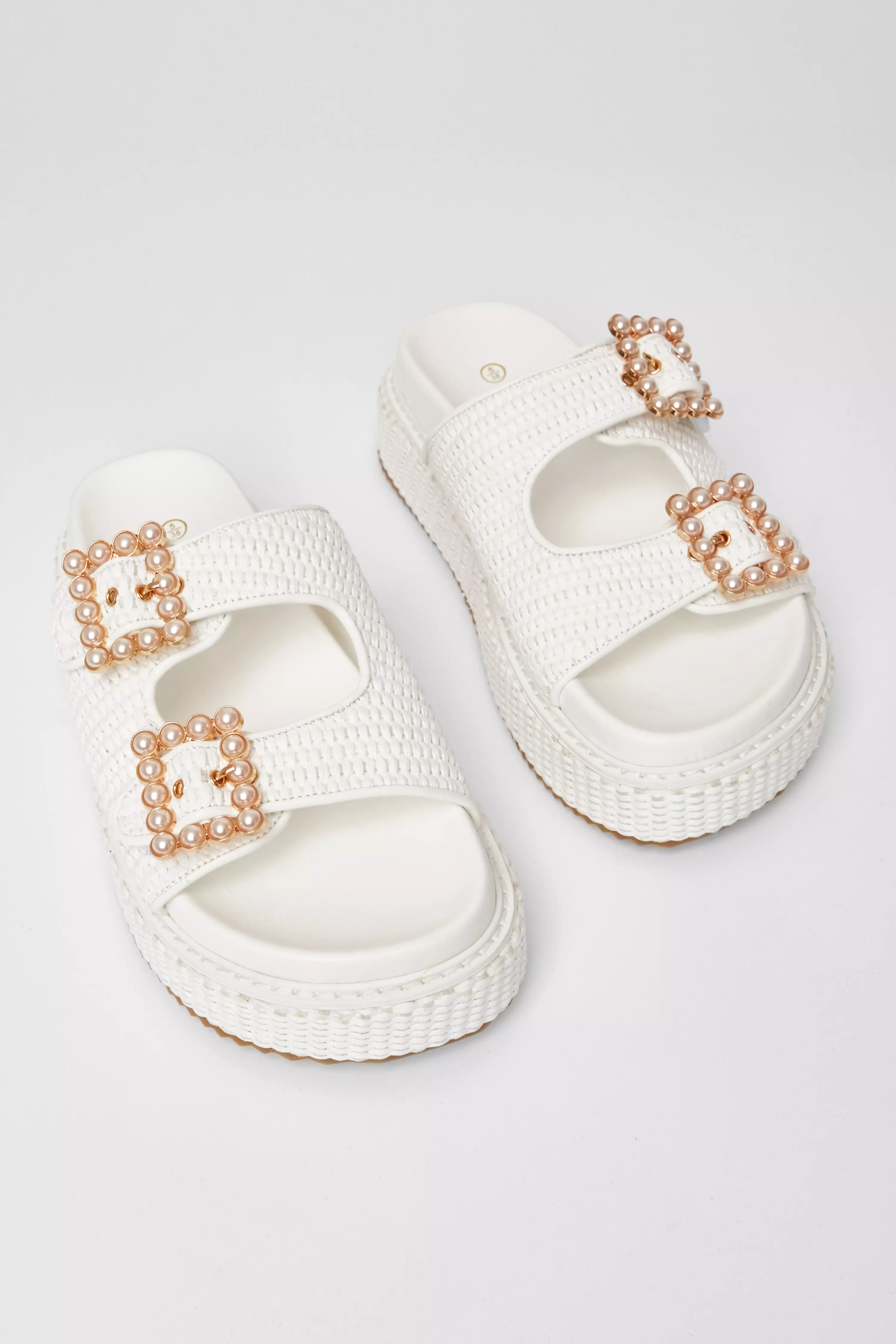 White Pearl Buckle Flatform