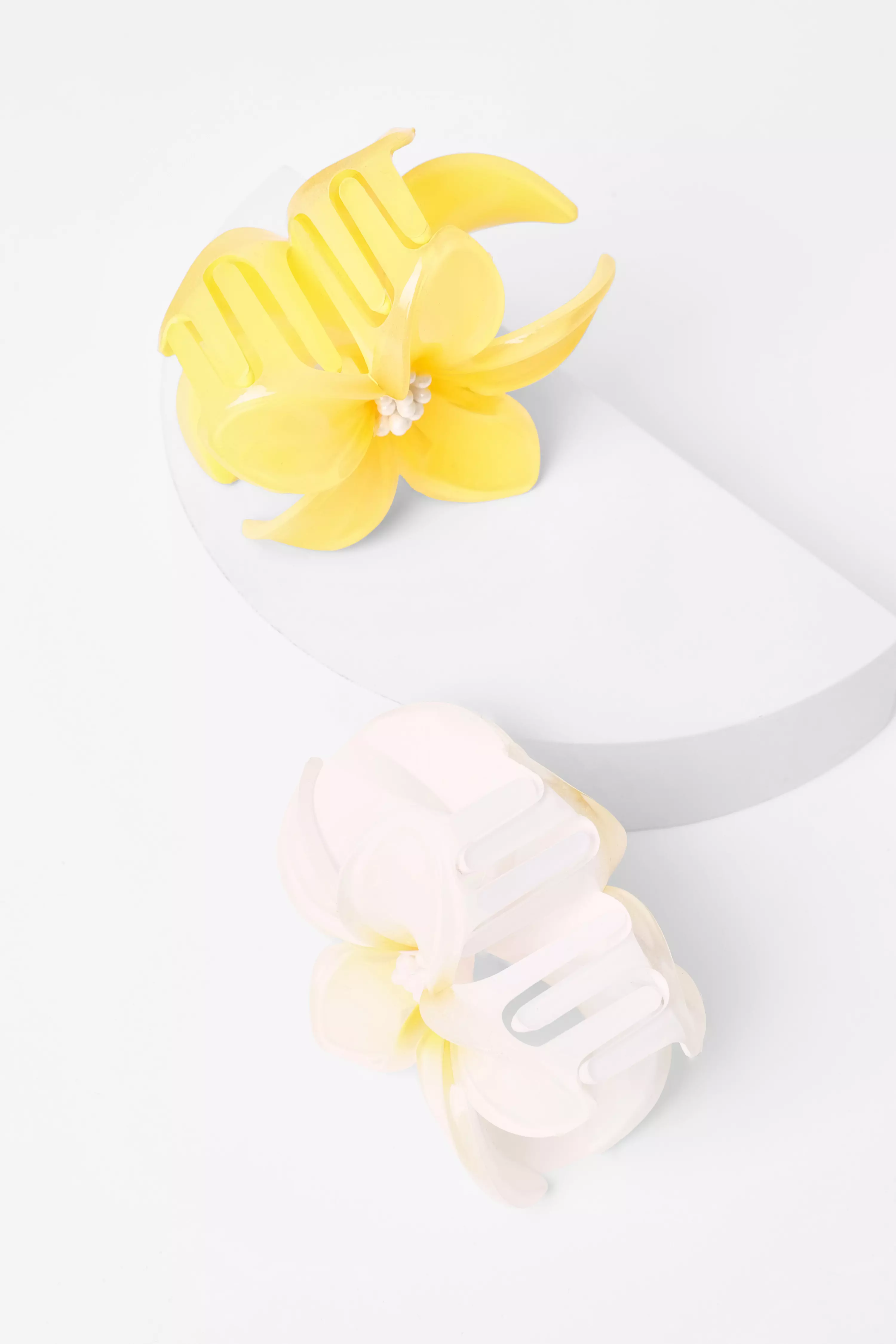 Yellow Flower Hair Claw Set