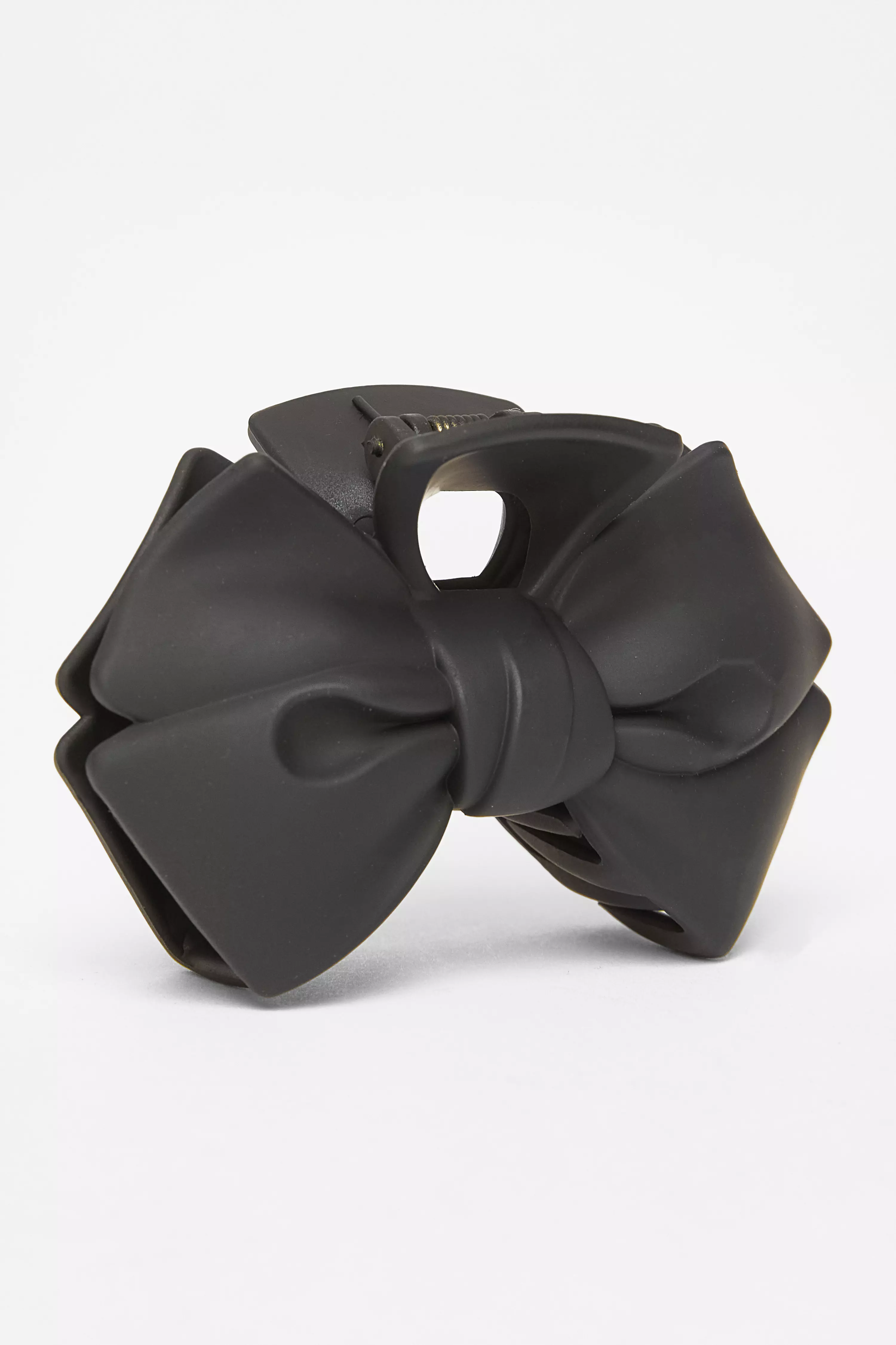 Black Bow Hair Claw