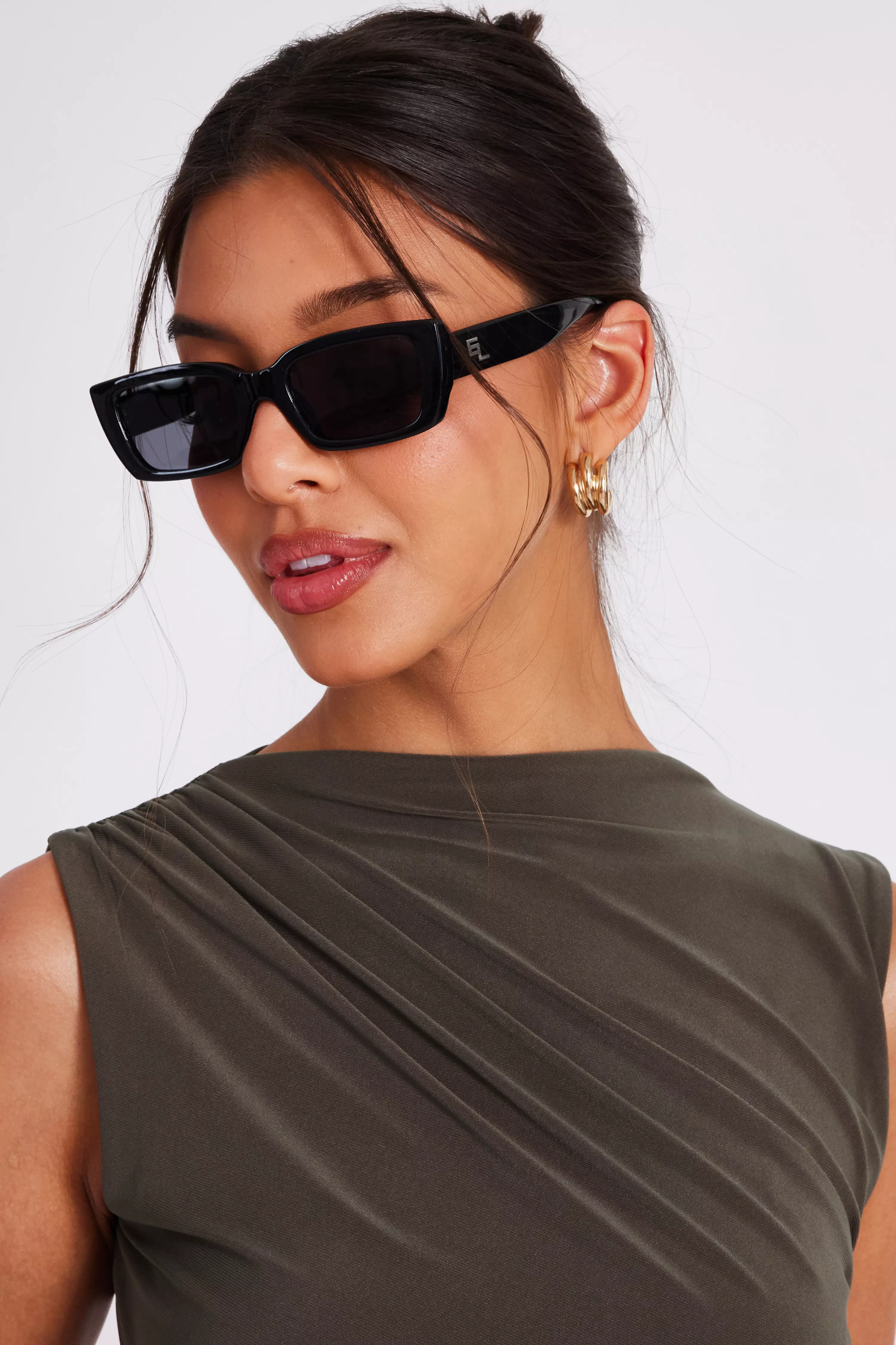 Black Rectangular Sunglasses
