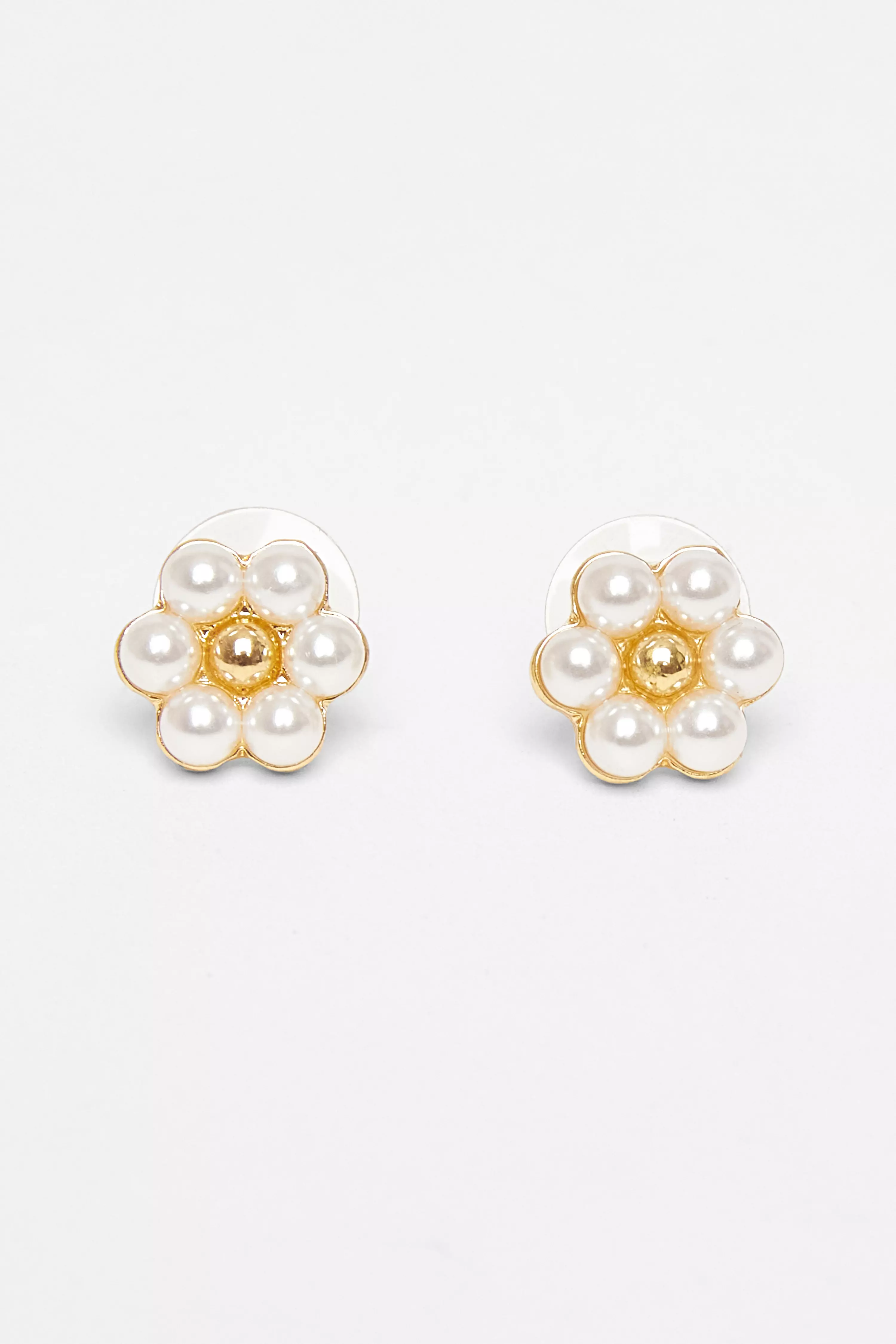 White Pearl Daisy Earrings