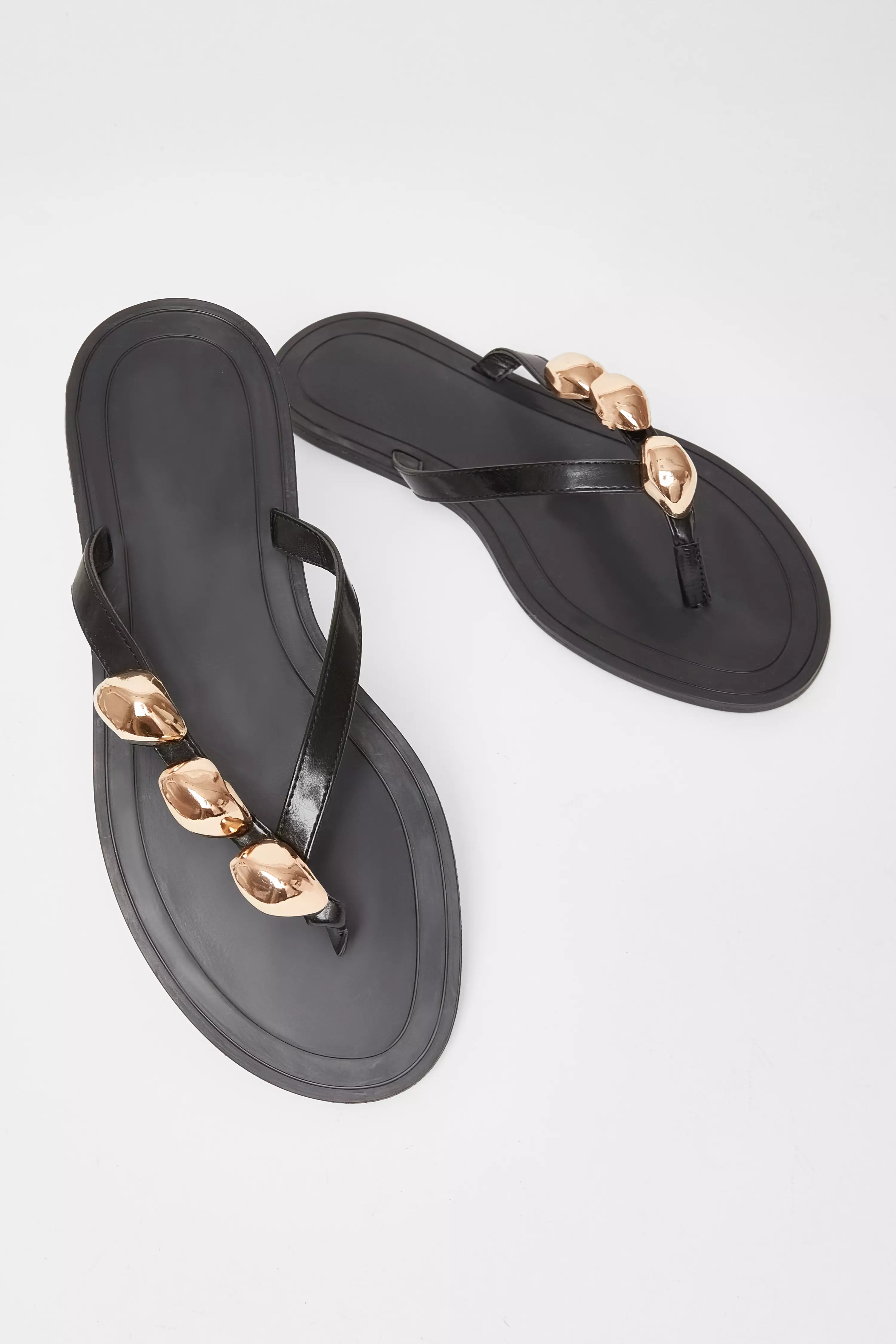 Black Toe Thong Flat Sandals