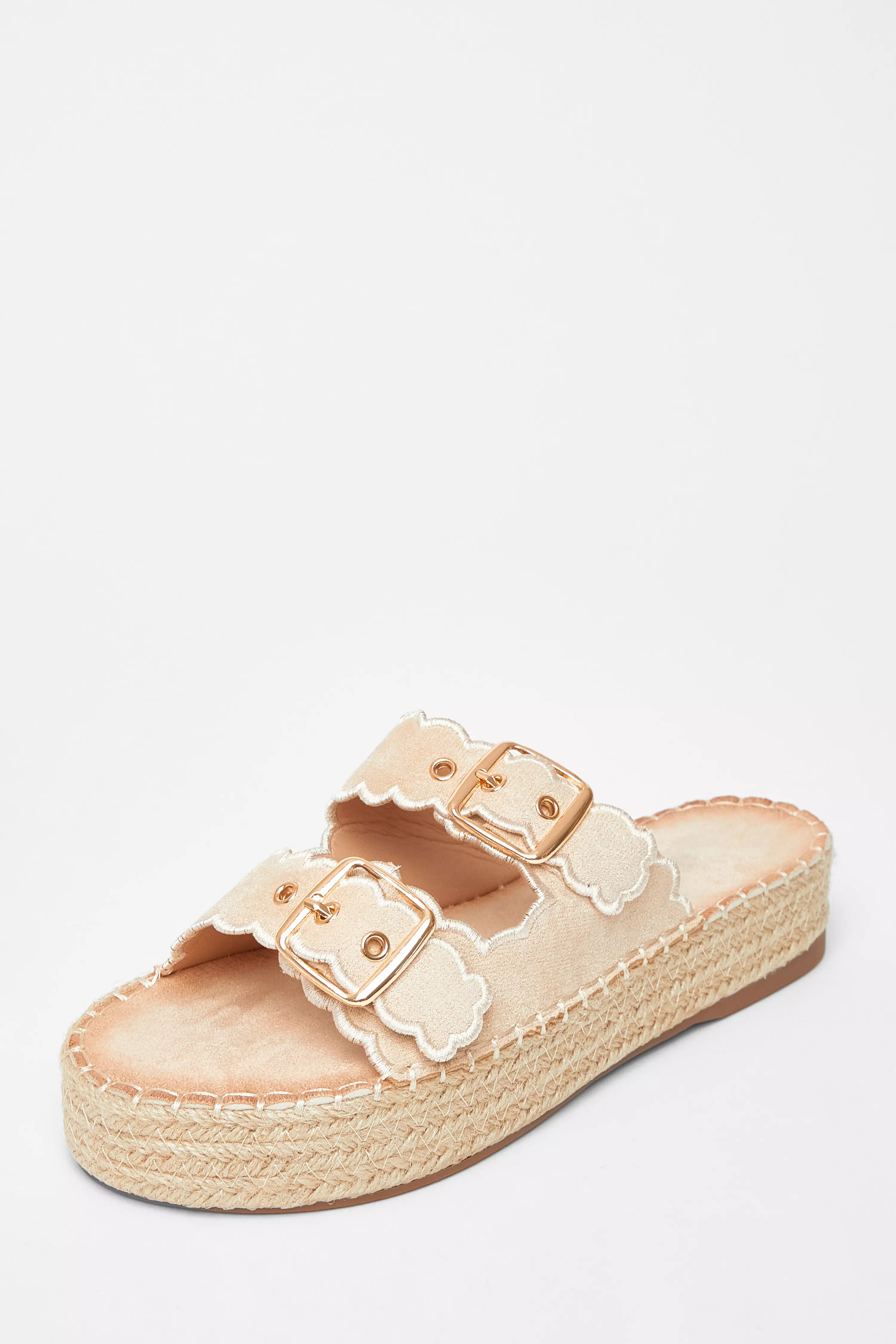 Beige Scallop Flatform Sandals