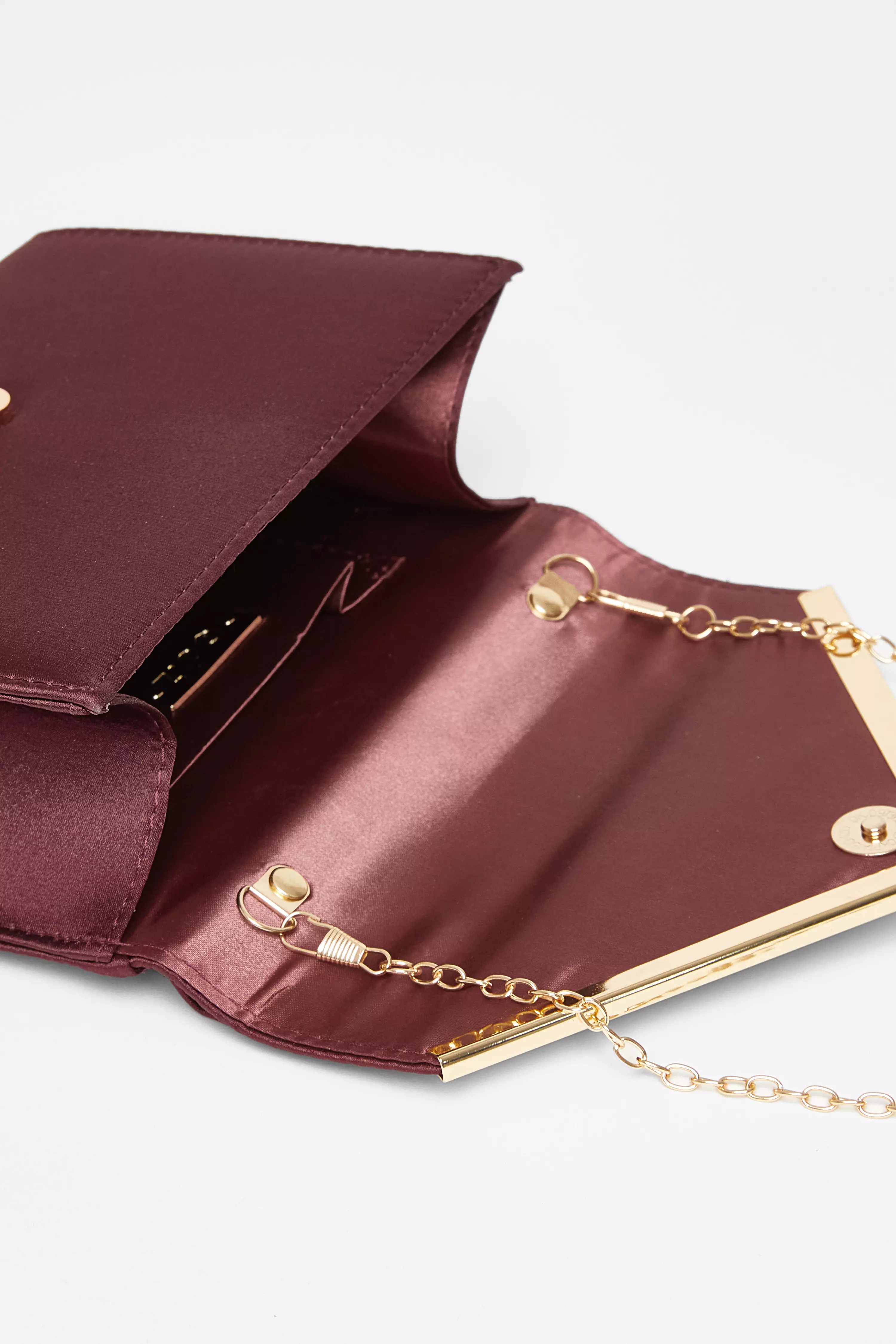 Dark Red Pleated Clutch Bag
