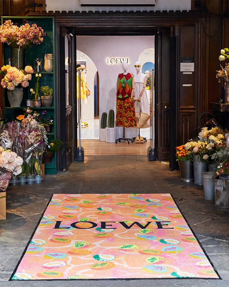 High Fashion Meets Luxury Tourism: Pop-Up Stores By Dior, Loewe, And Louis  Vuitton Revitalize Marina Ibiza Vanity Teen 虚荣青年 Lifestyle & New Faces  Magazine