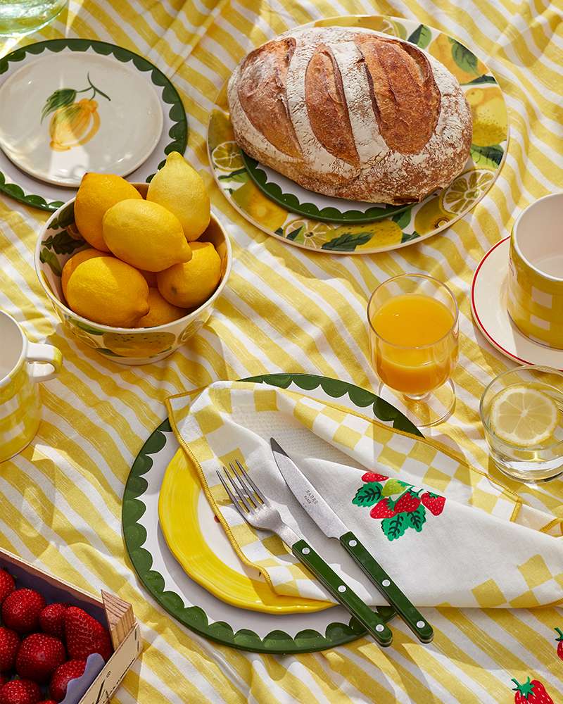 What To Take For A Picnic, How To Pack The Perfect Picnic