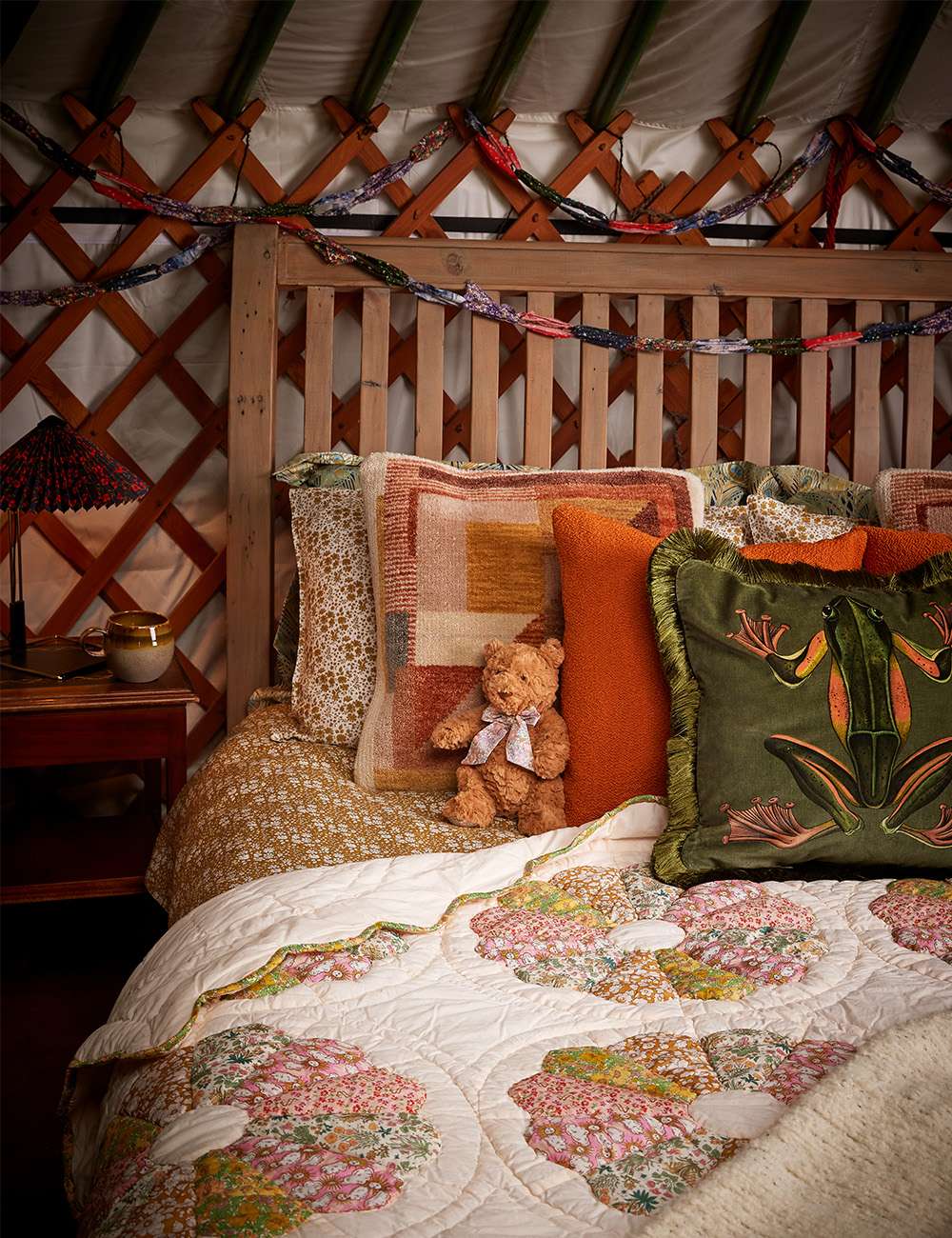 https://i8.amplience.net//i/liberty/best-bedding-liberty-winter-cabin-bedroom?fmt=auto&qlt=60