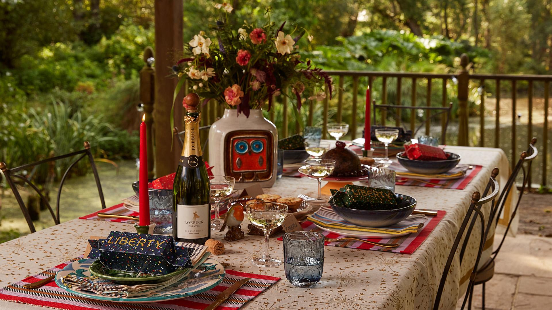 Linen Napkins  Let Yourself Experiment & Create the Ideal Tablescape