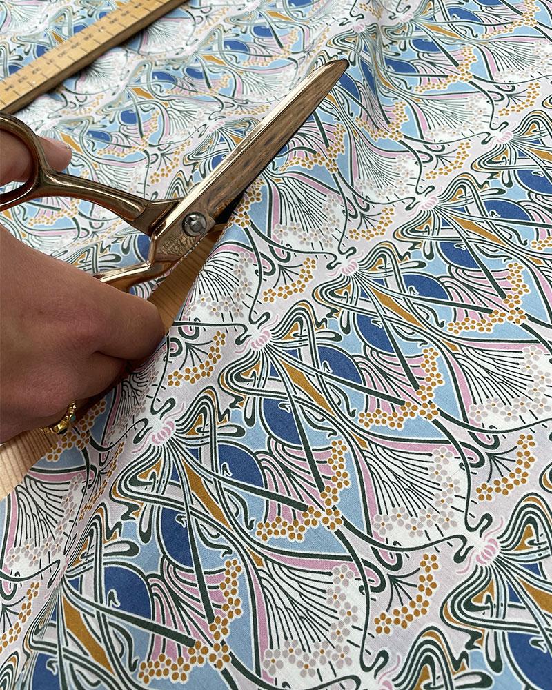 How to Choose the Right Fabric for Your Craft Project