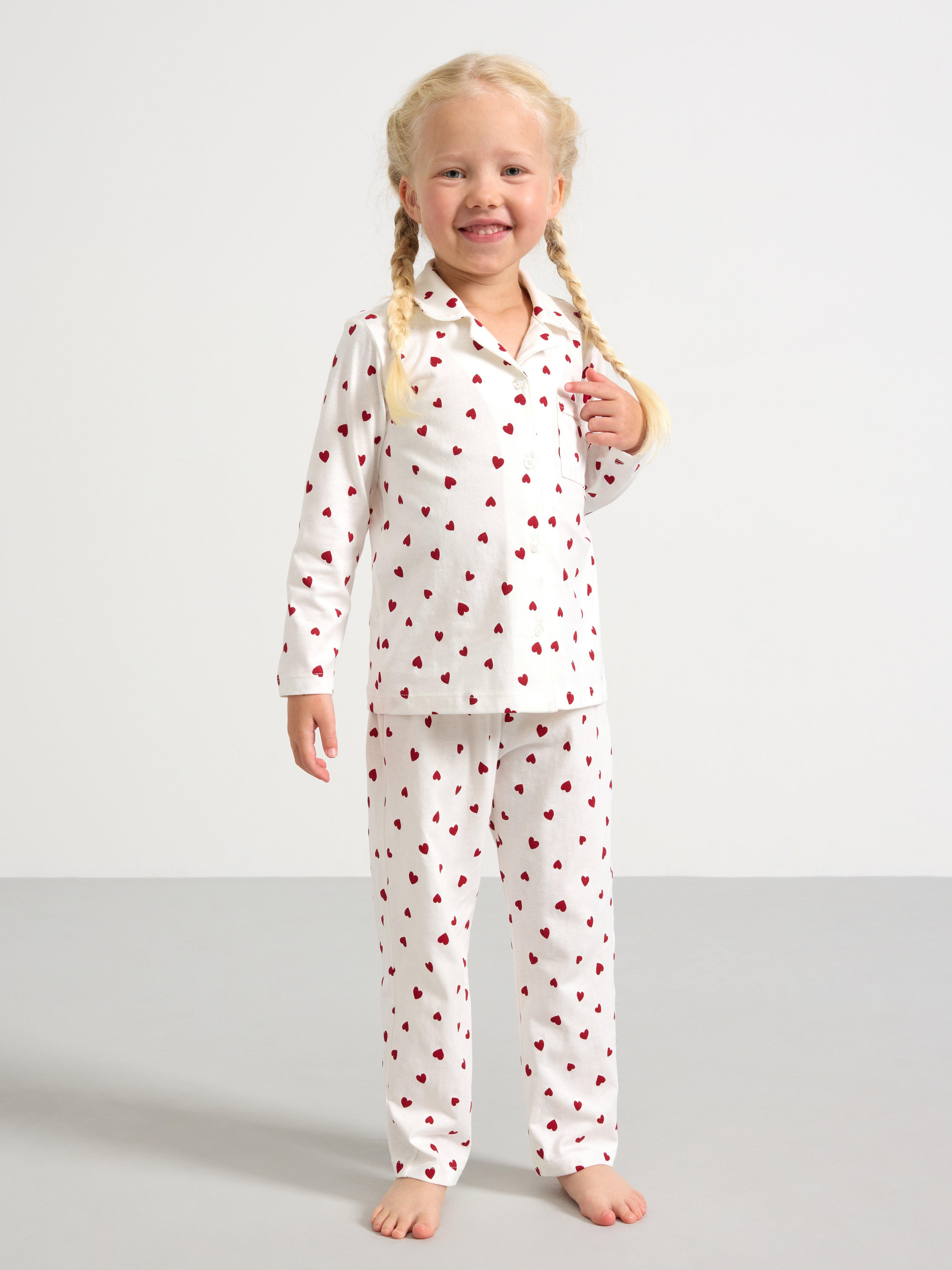 Barnpyjamas Mjuka skona material Lindex