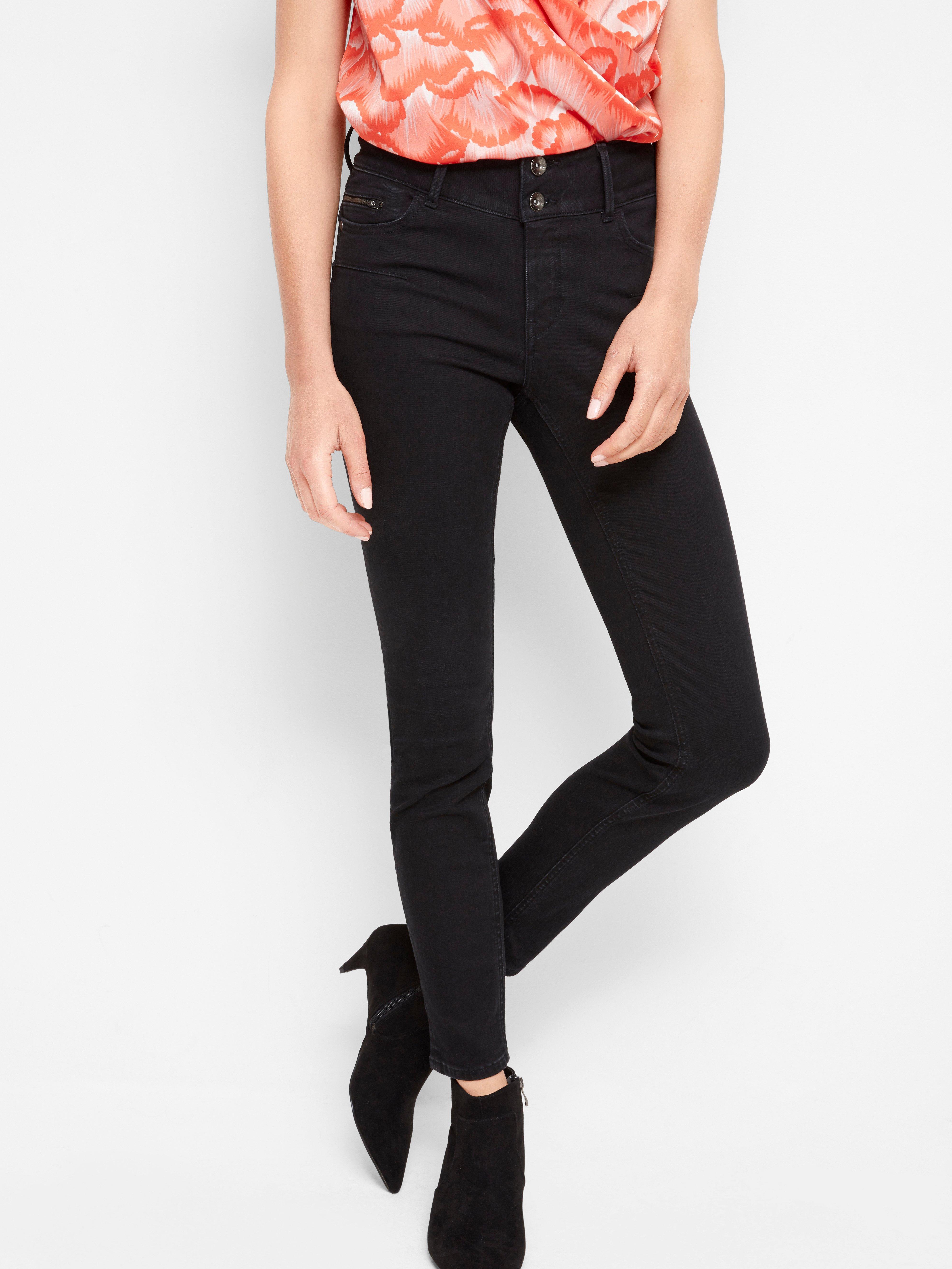 black shaping jeans