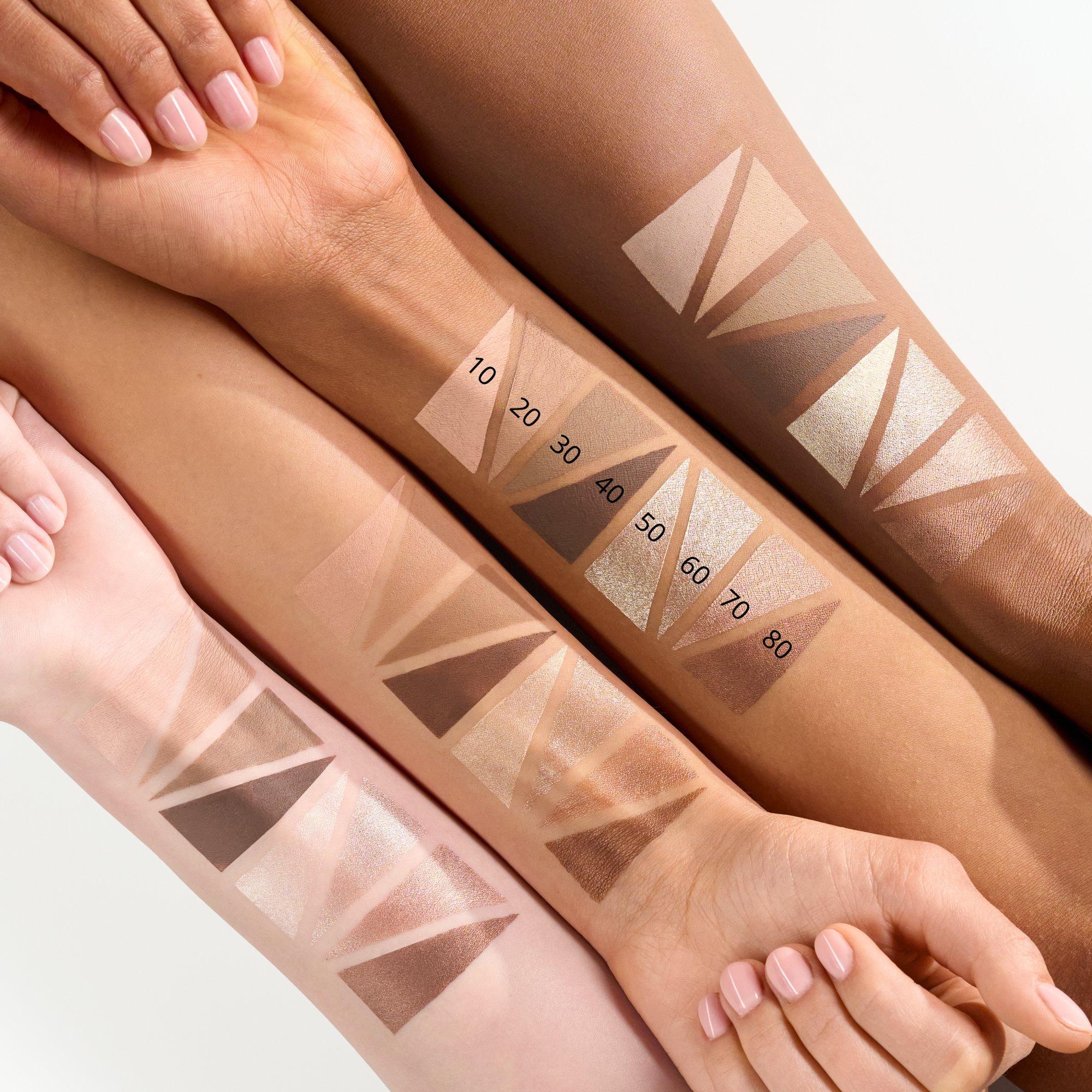 BLUR NUDE eyeshadow stick