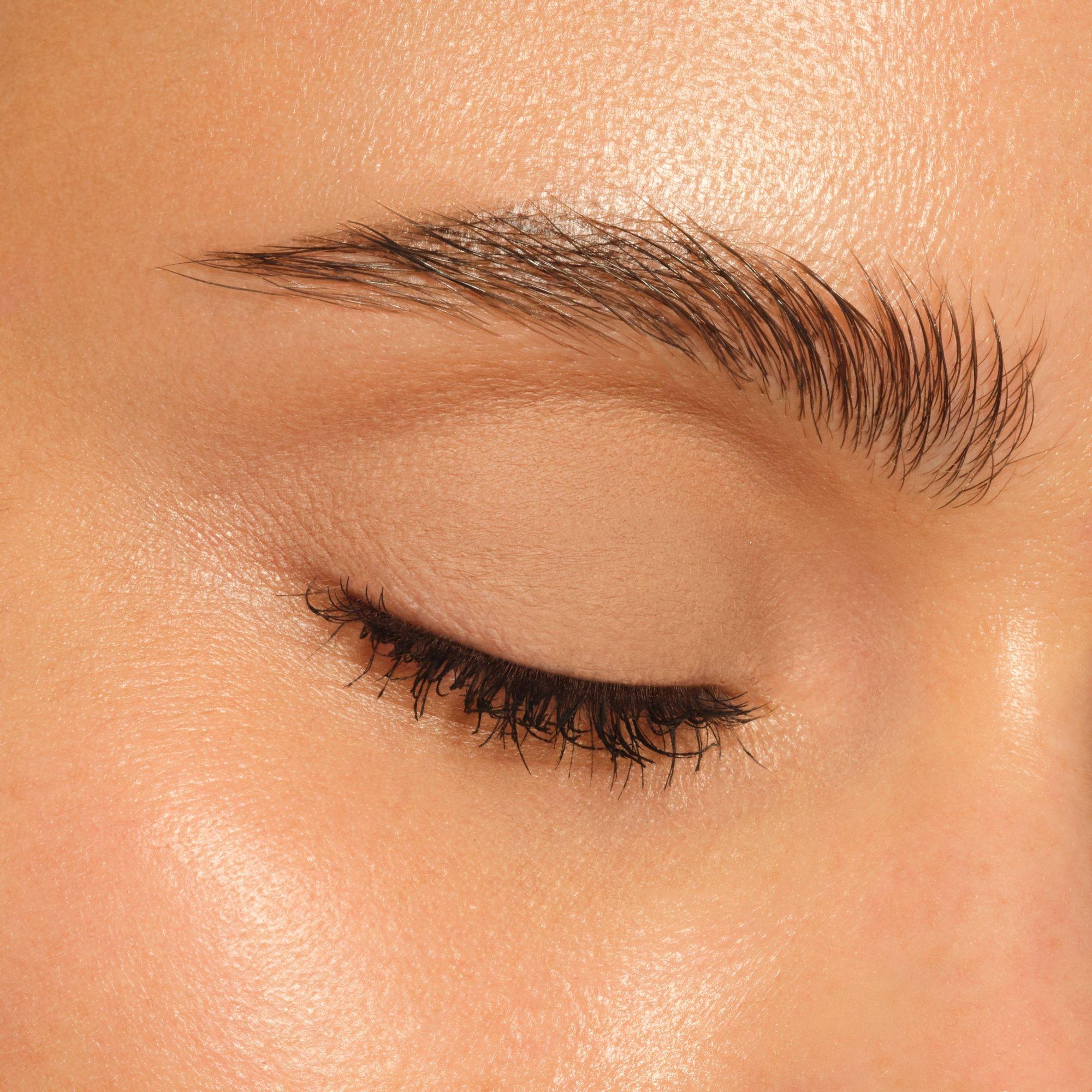 BLUR NUDE eyeshadow stick