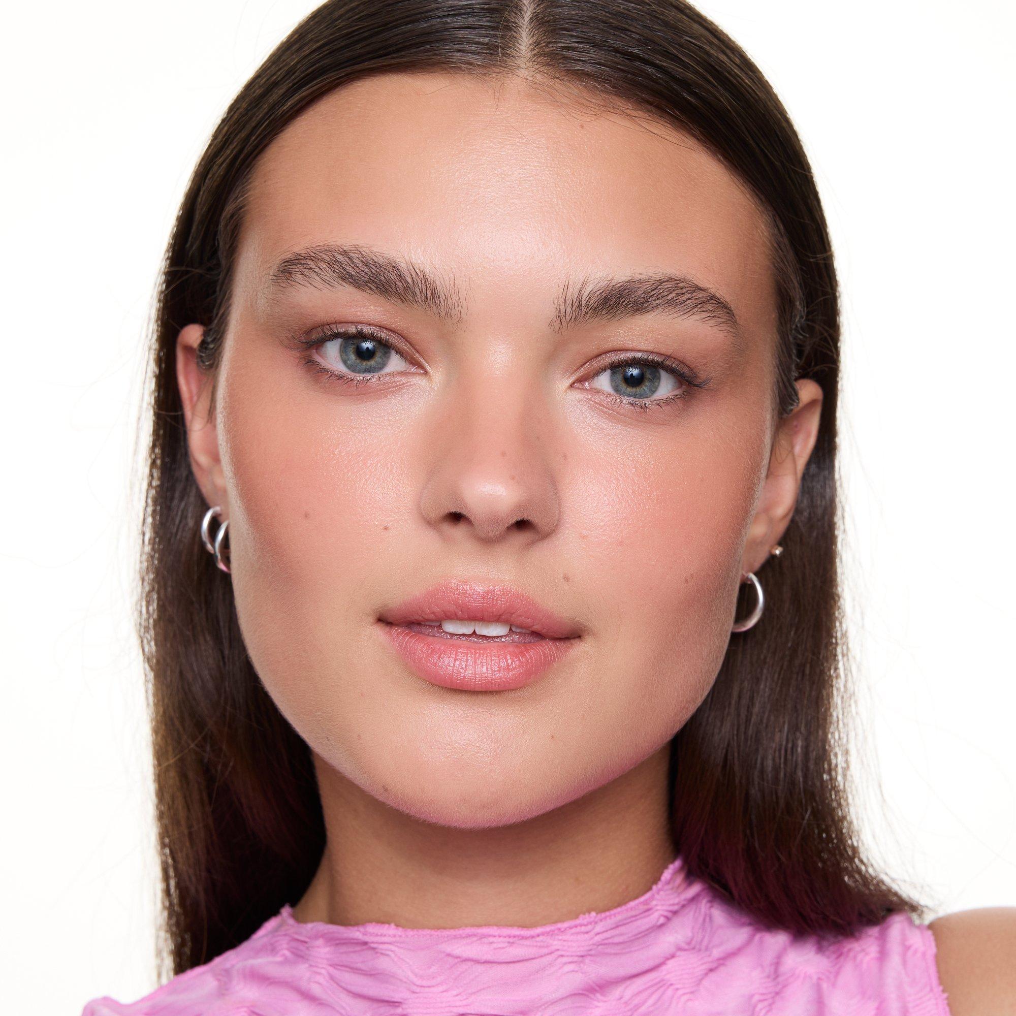 water DEW SERUM BRONZER – Application Full Face Light - Product item 7 of 10
