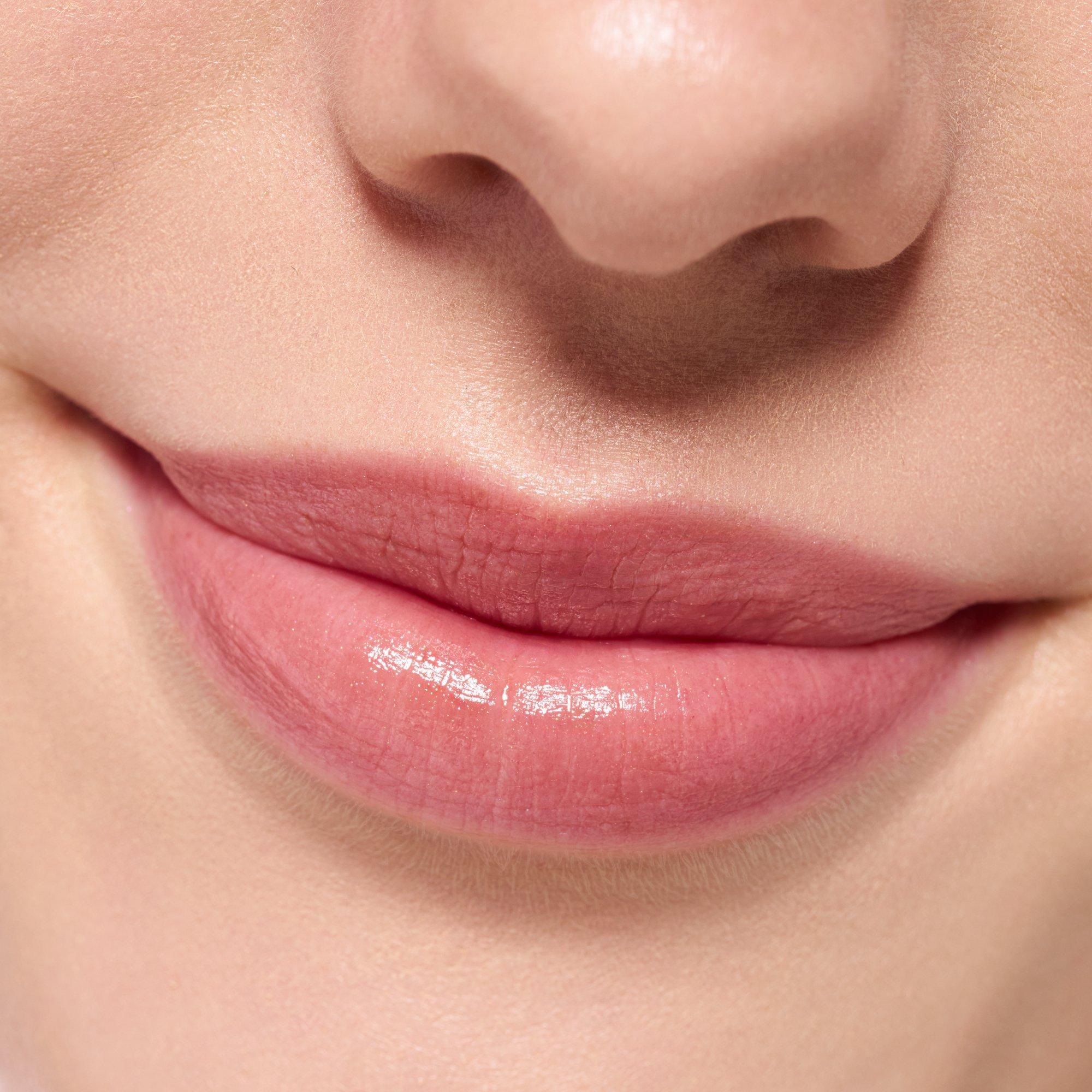 set super peptidnih sjajnih lip butter balzama za usne …KAO NEDELJNO JUTRO – Application Makro Light - Product item 5 of 10