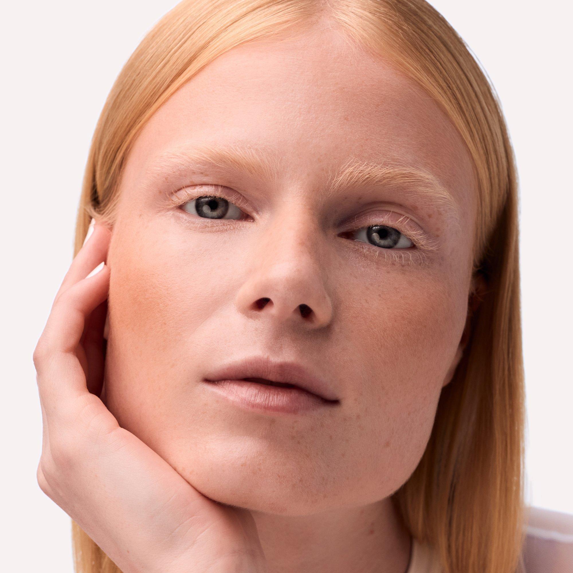 Sun Glow Matt Bronzing Powder – Application Full Face Fair - Product item 5 of 7