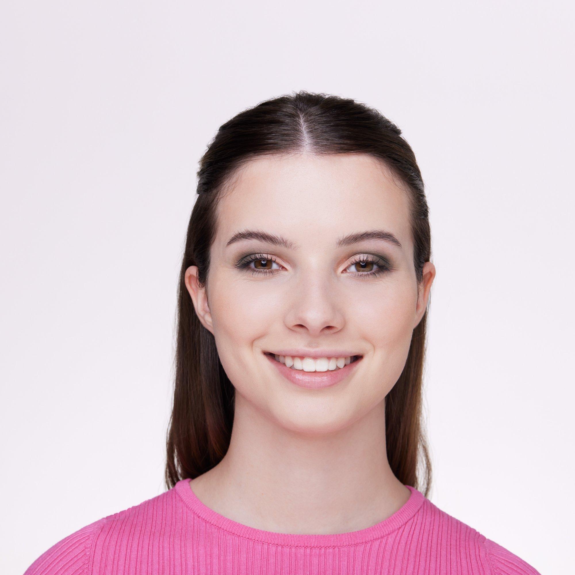 essence Dancing Green eyeshadow palette online entdecken