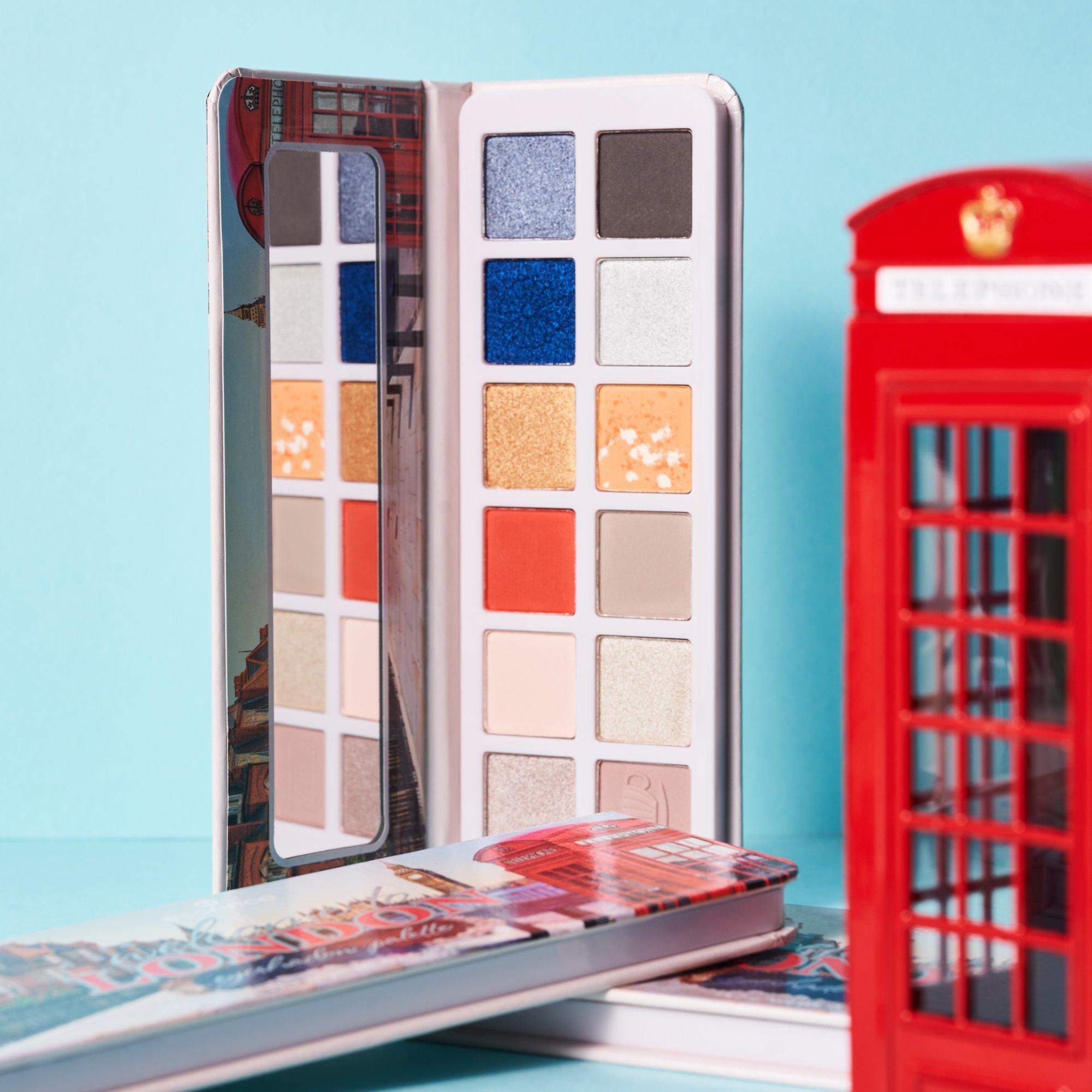 welcome to LONDON eyeshadow palette
